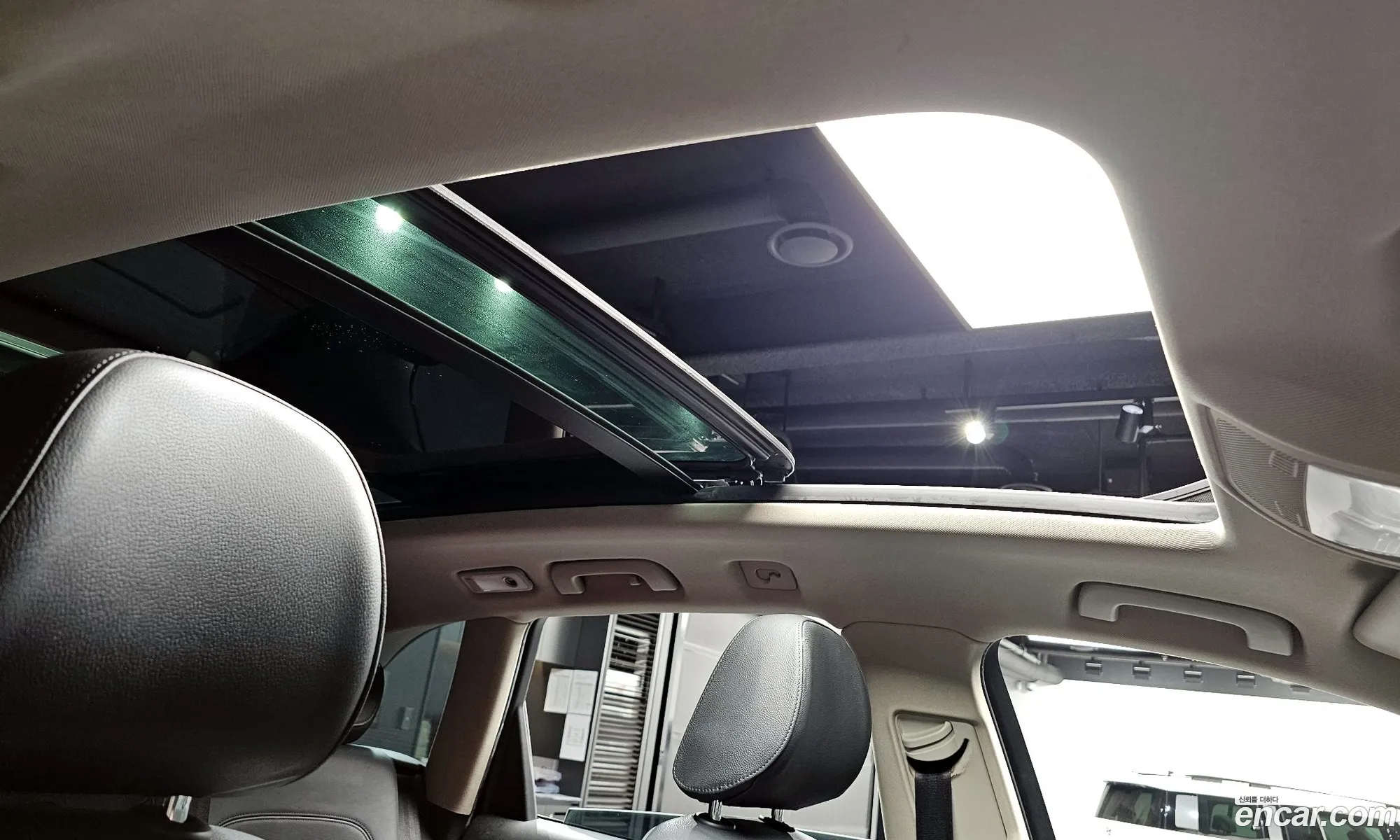 Audi Q5 2011 WAUZZZ8R9CA033367 — 2