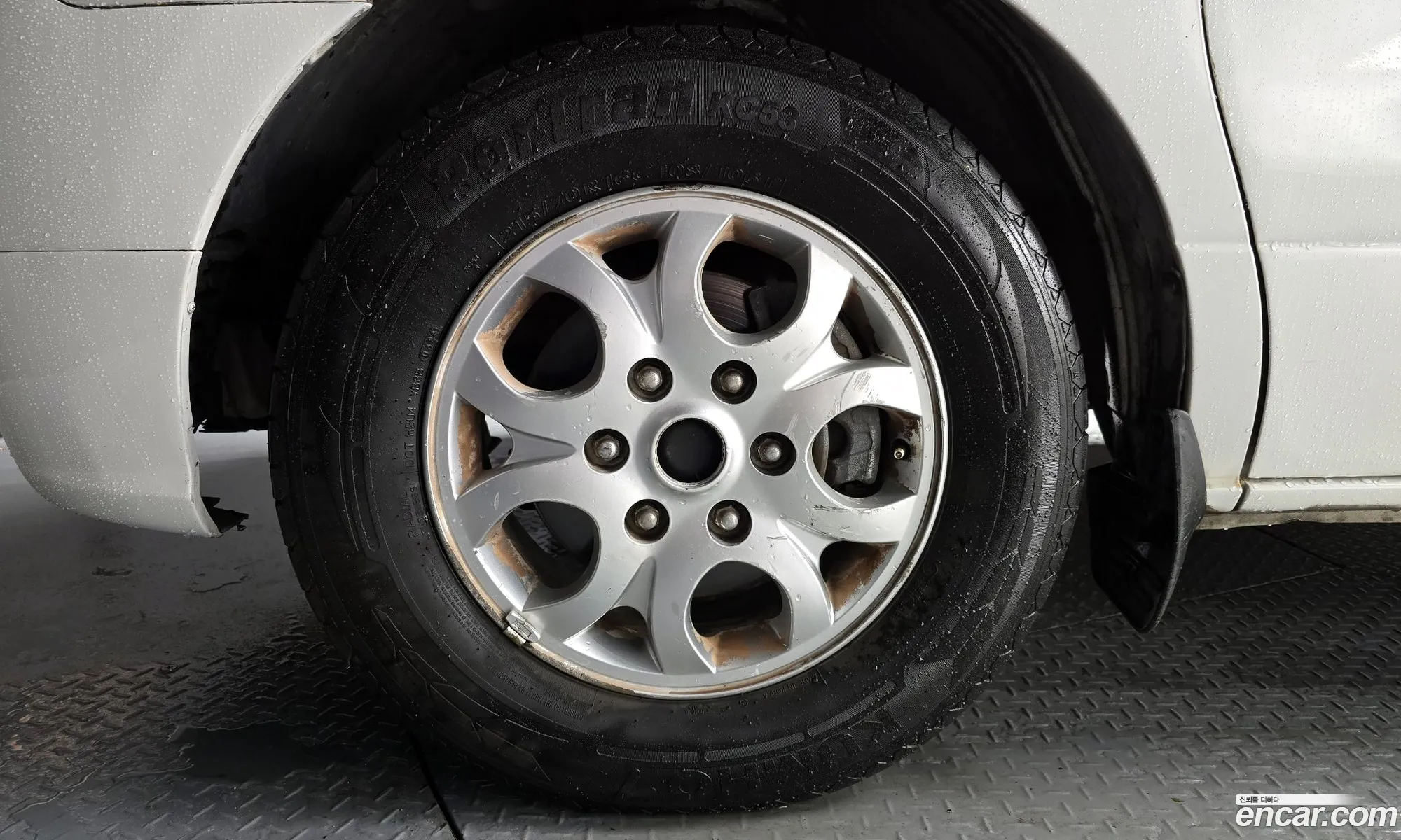 Hyundai Grand Starex 2010 — 18