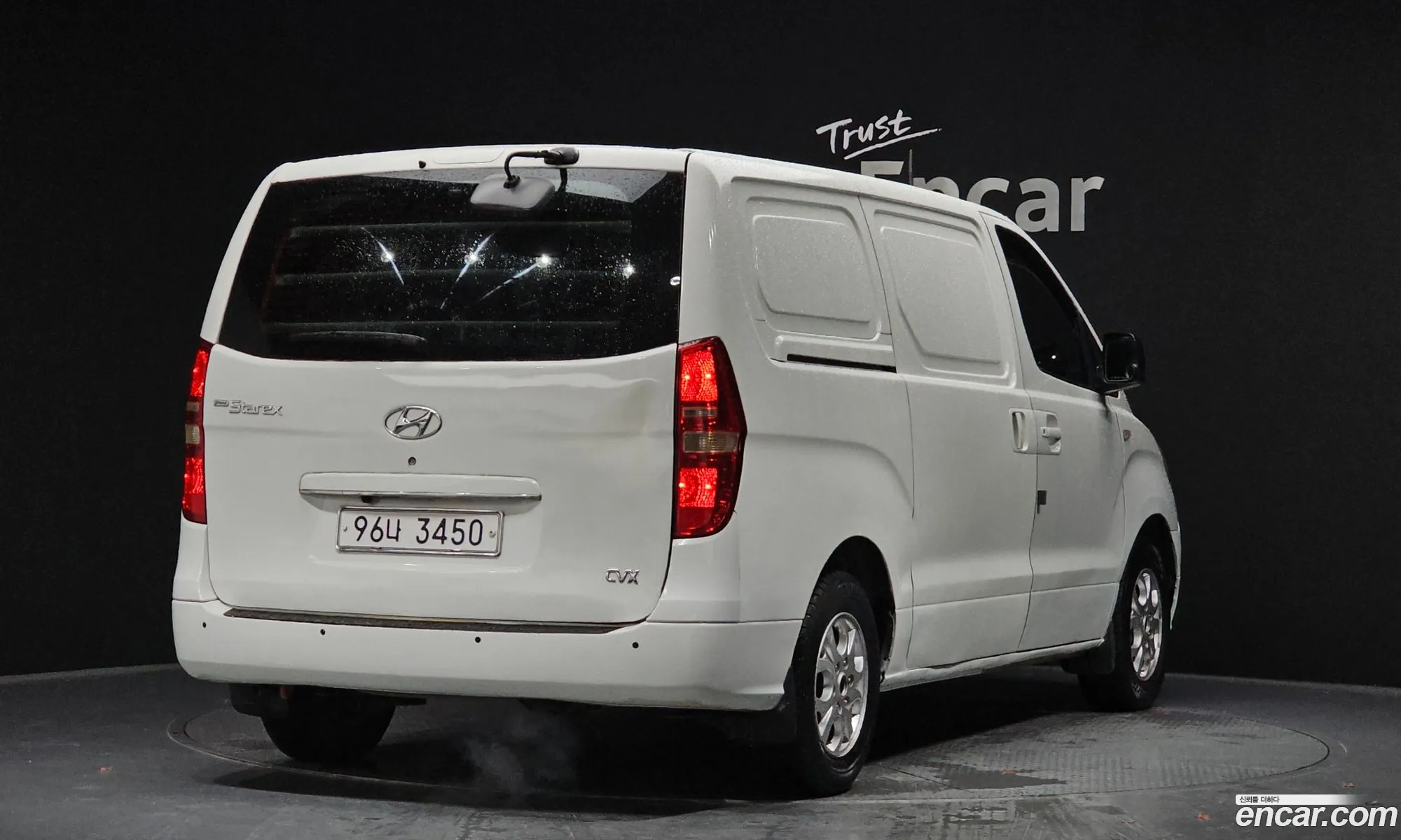 Hyundai Grand Starex 2010 — 19