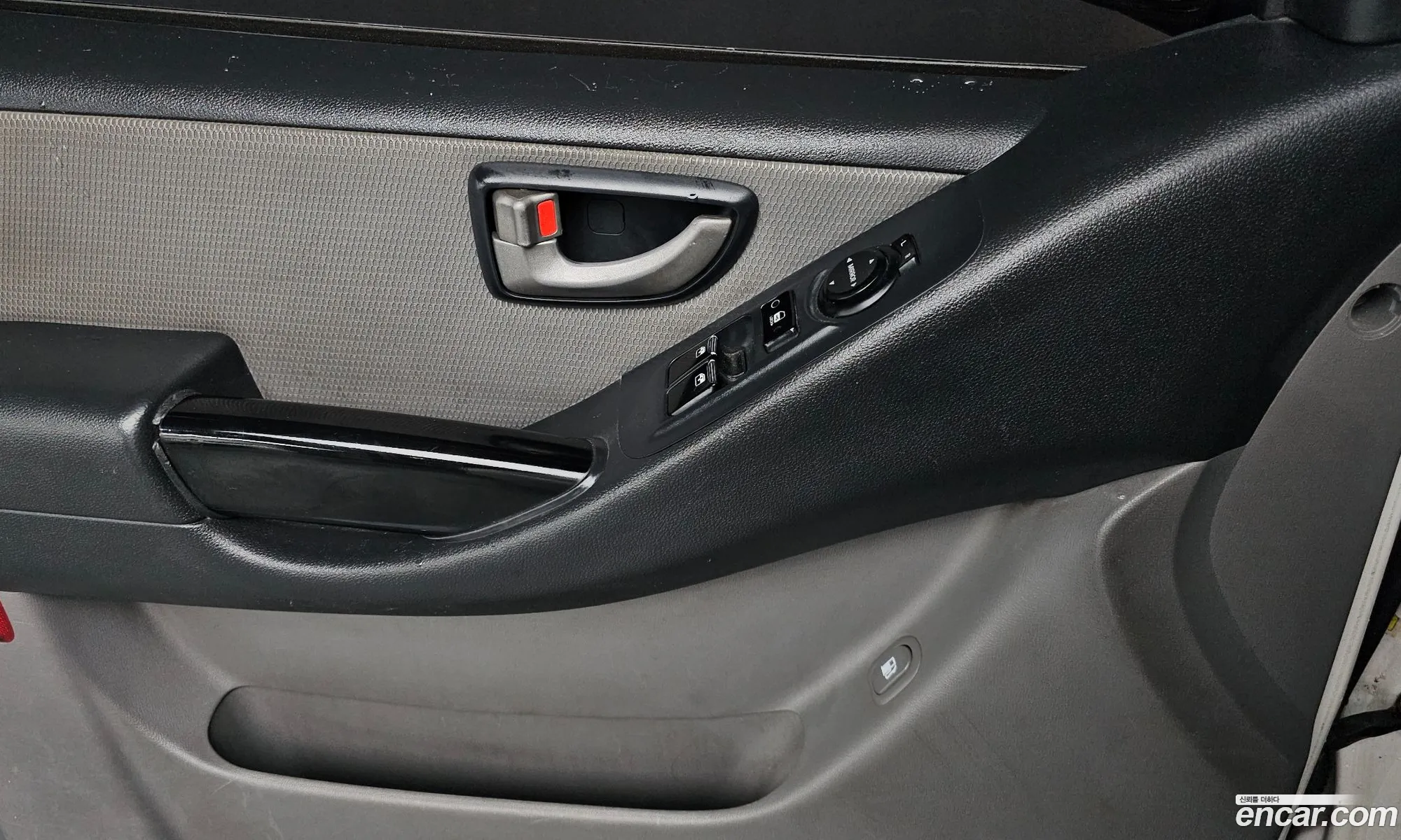 Hyundai Grand Starex 2010 — 12