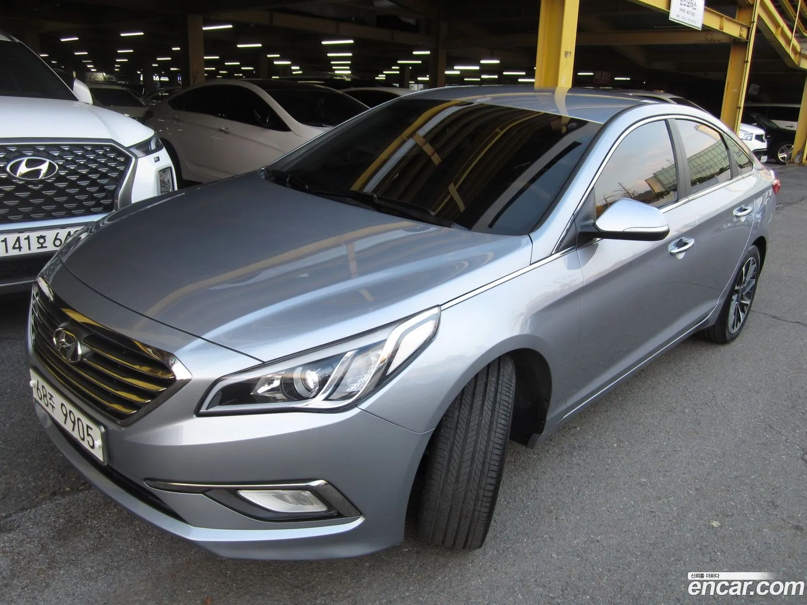 Hyundai LF Sonata 2014 — 18