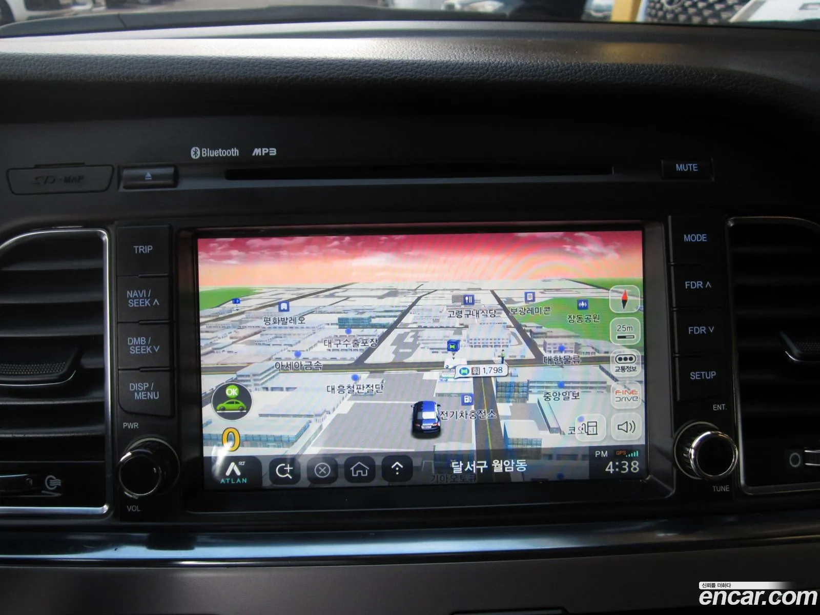 Hyundai LF Sonata 2014 — 7