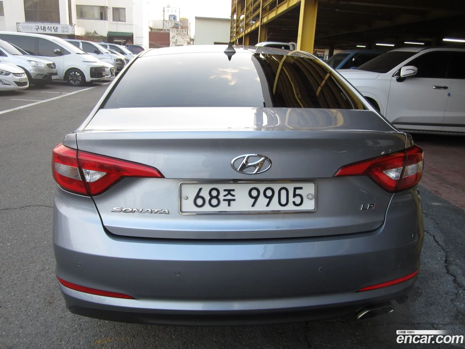 Hyundai LF Sonata 2014 — 11