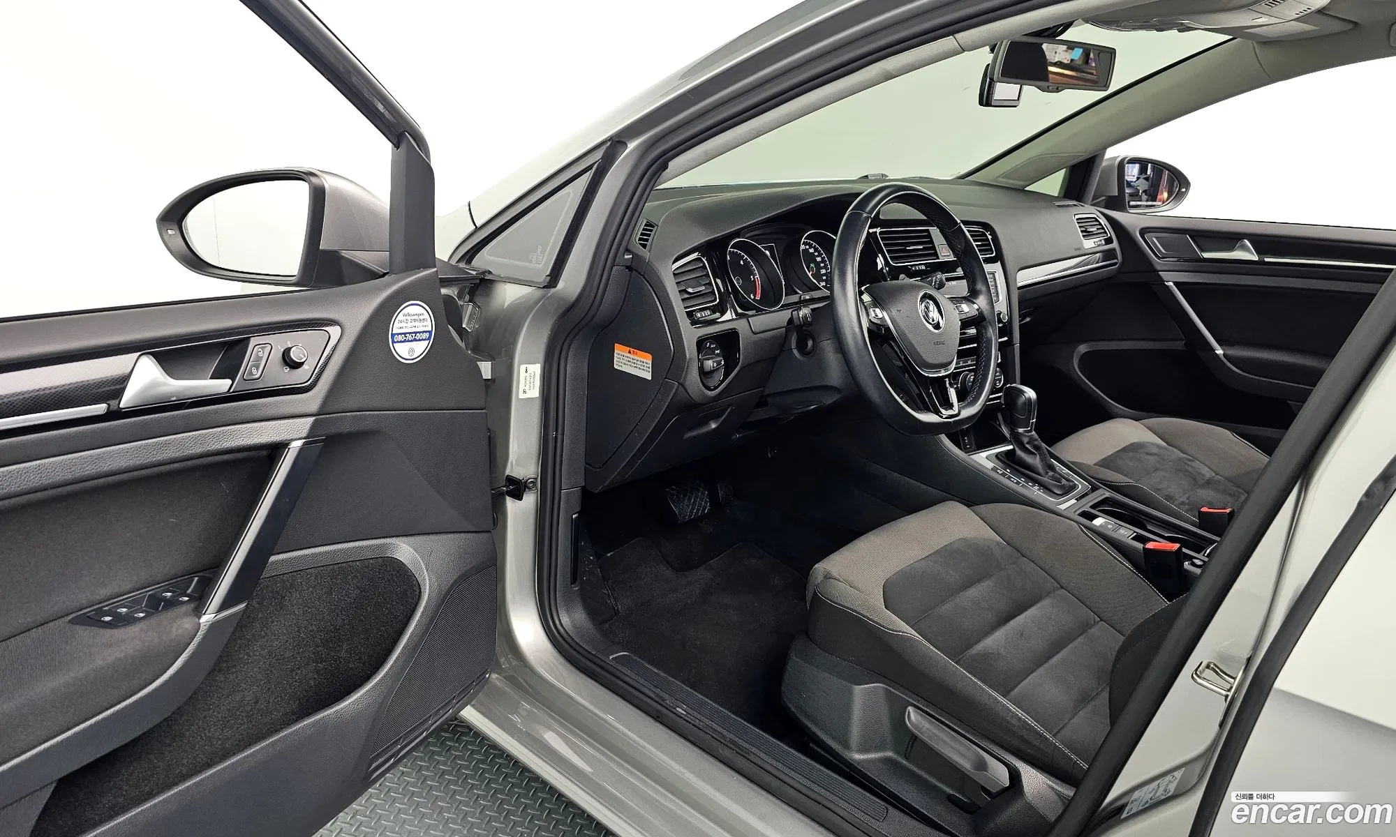 Volkswagen Golf 7th Gen 2014 — 17