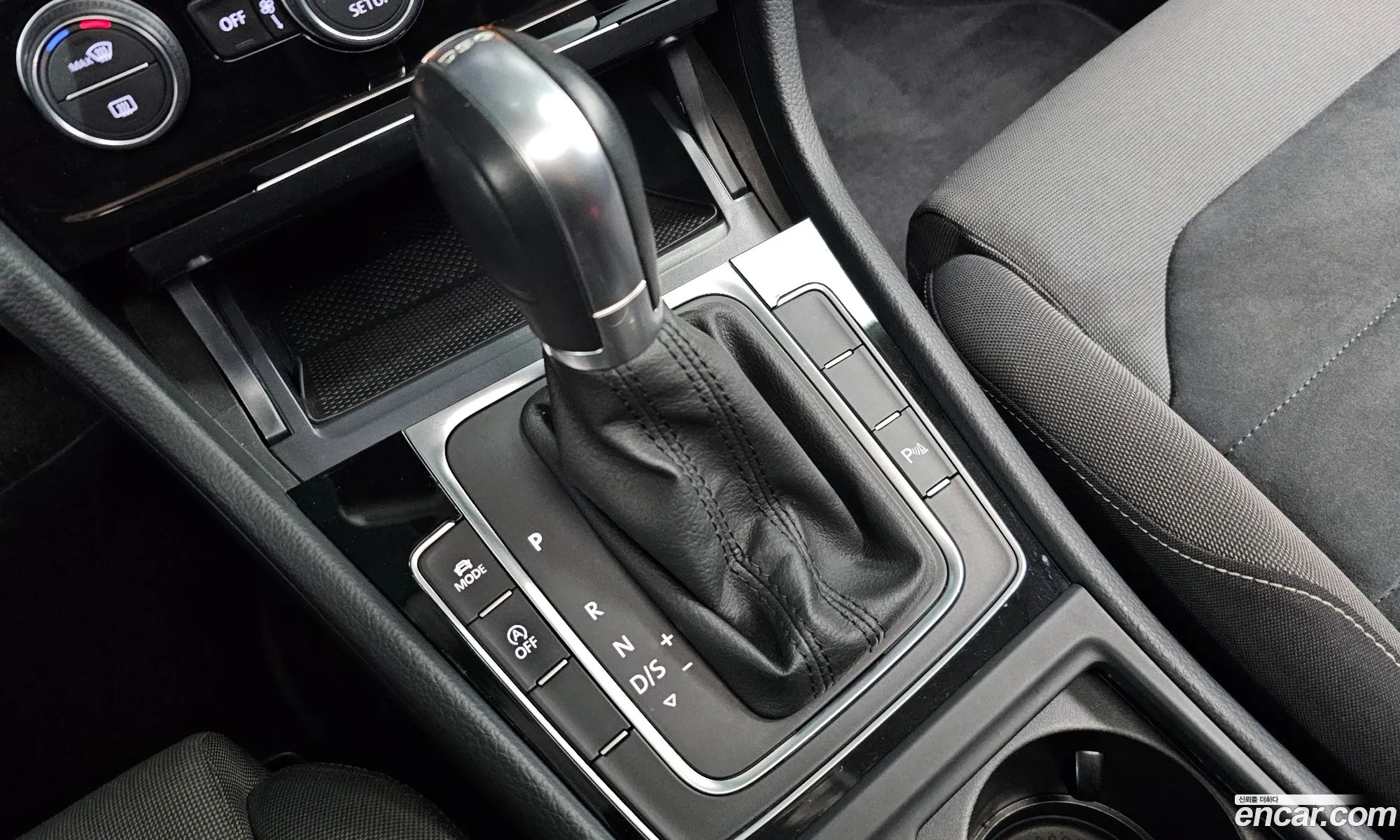 Volkswagen Golf 7th Gen 2014 — 20