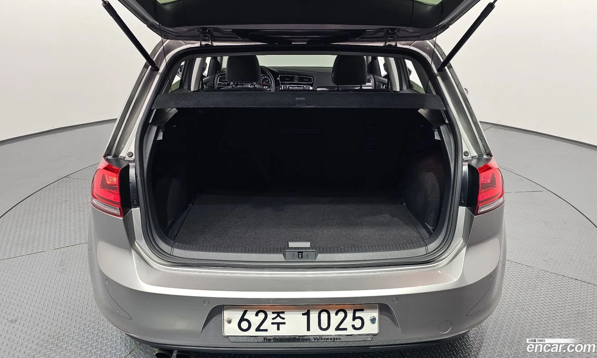 Volkswagen Golf 7th Gen 2014 — 4