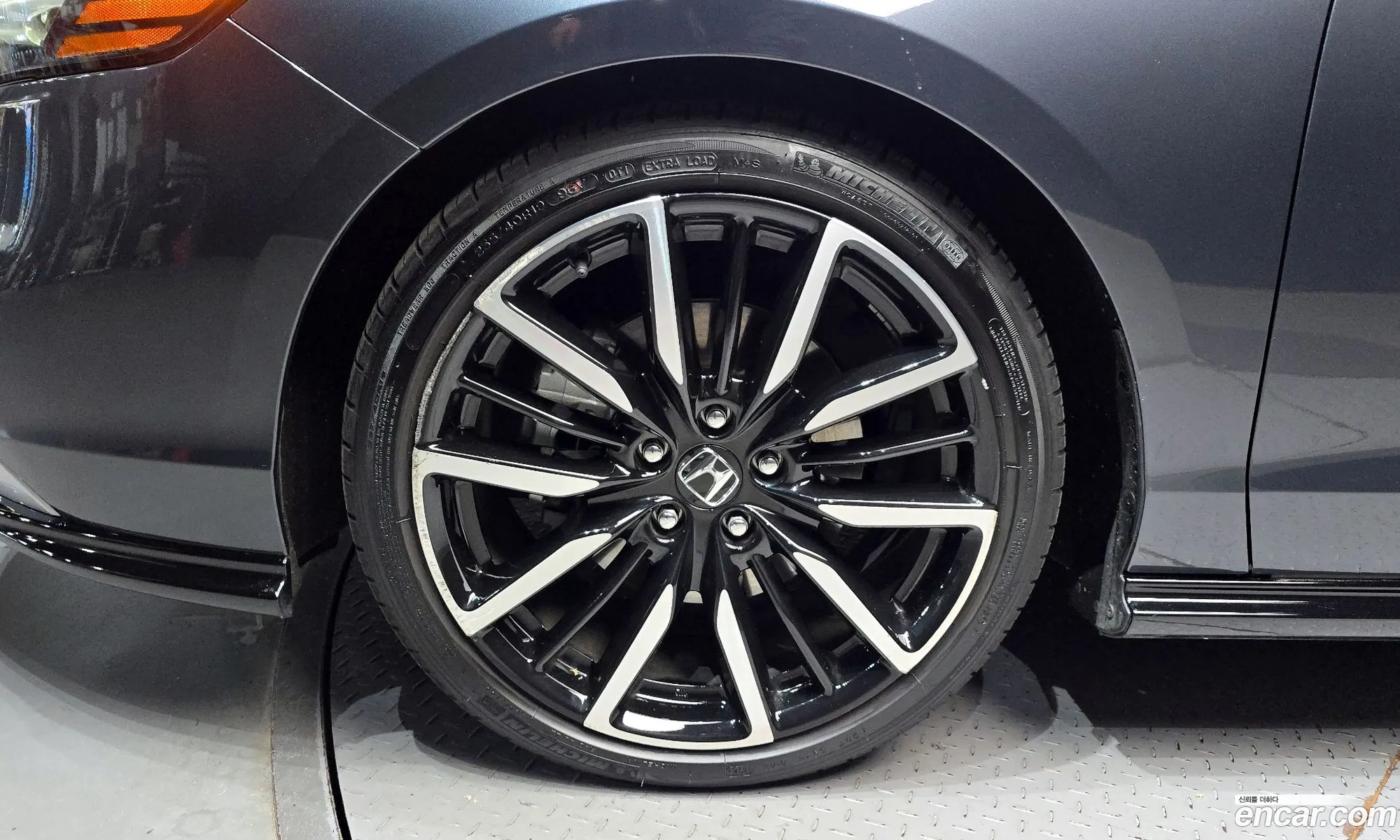 Honda Accord 1 2023 — 3