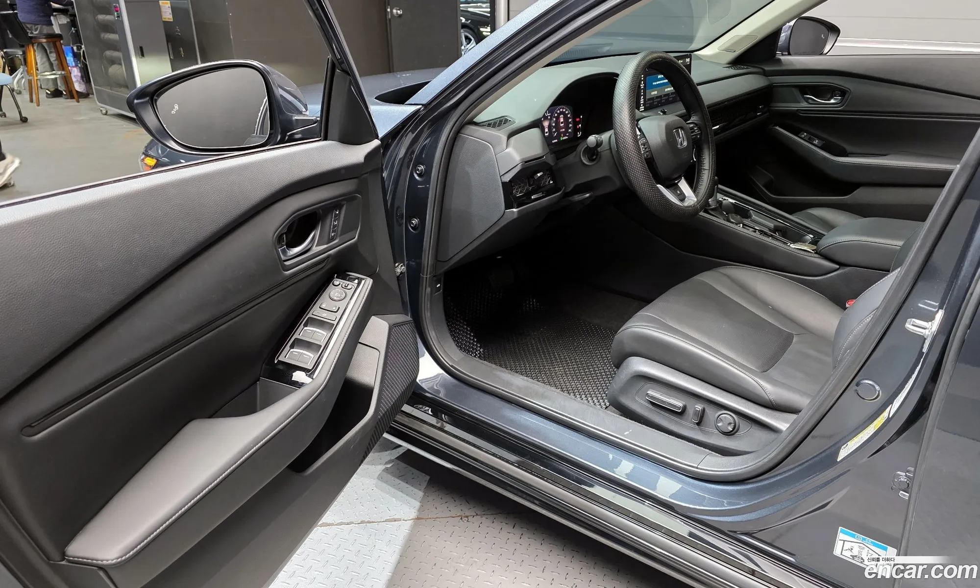 Honda Accord 1 2023 — 9