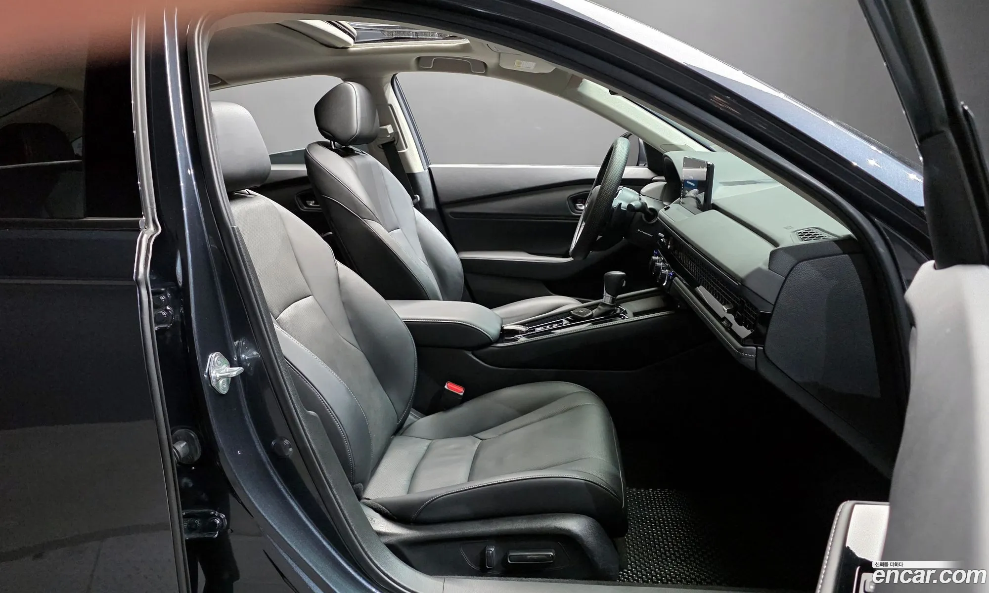Honda Accord 1 2023 — 2