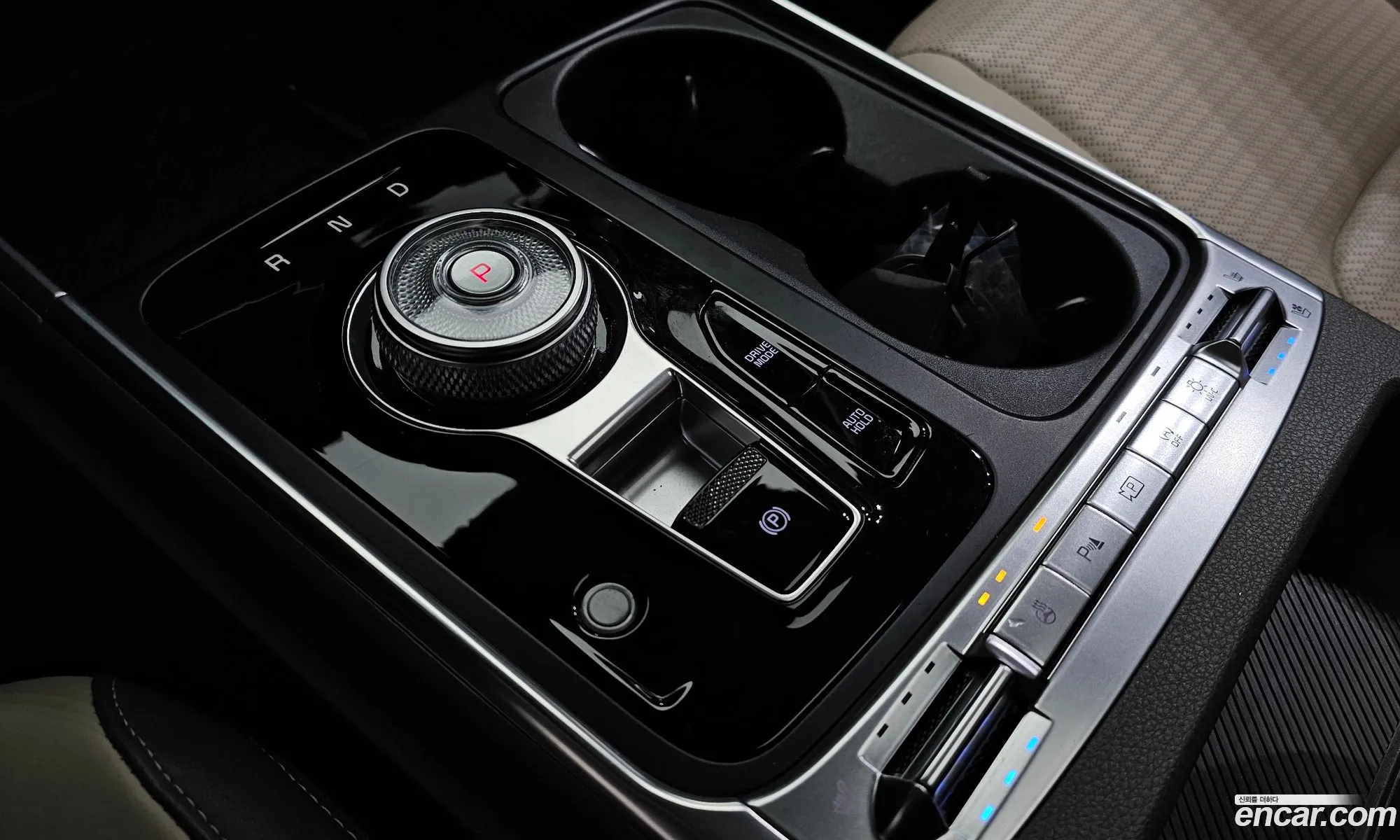 Kia Carnival 2024 — 20