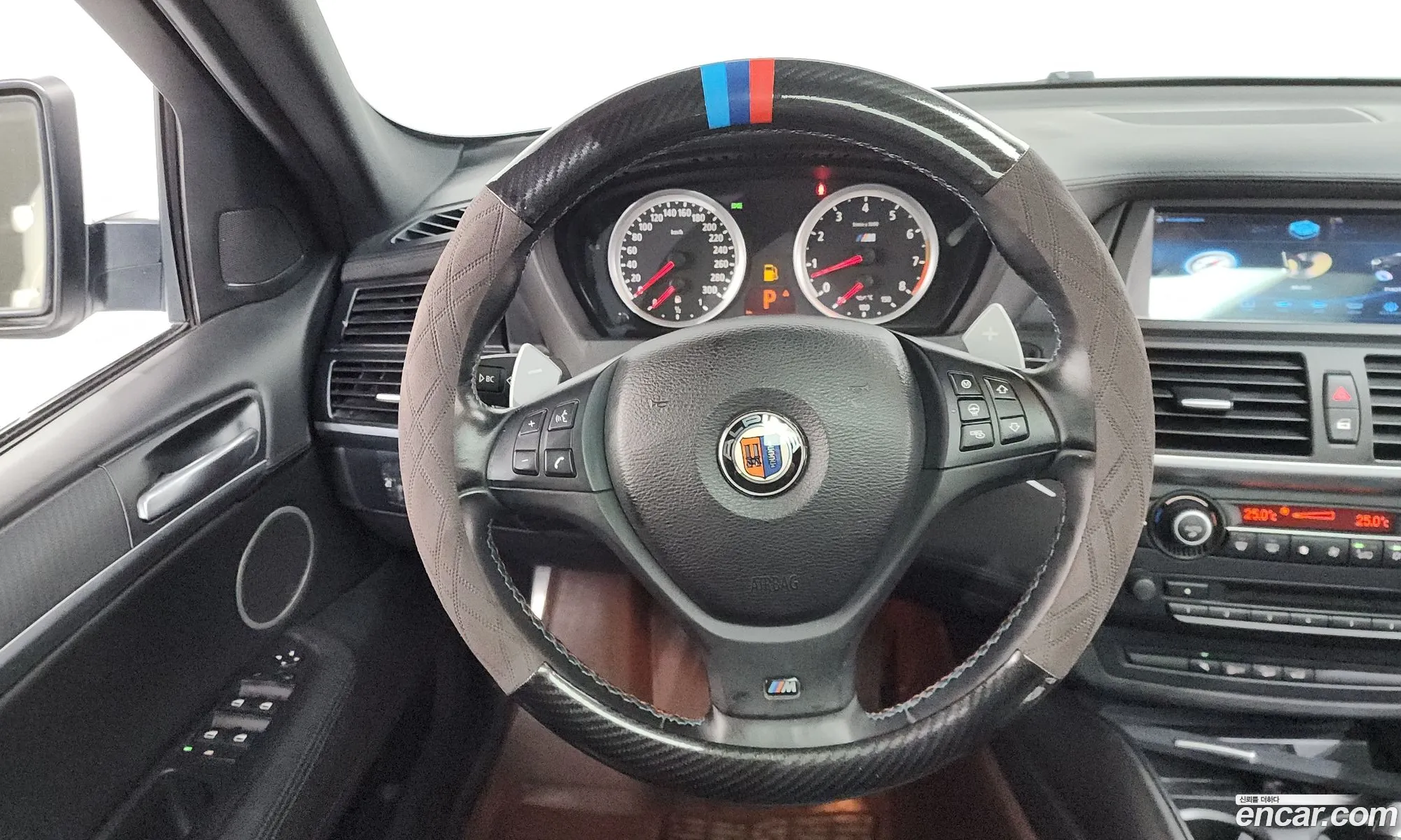 BMW X6 M 2010 WBSGZ0100ALM11345 — 11