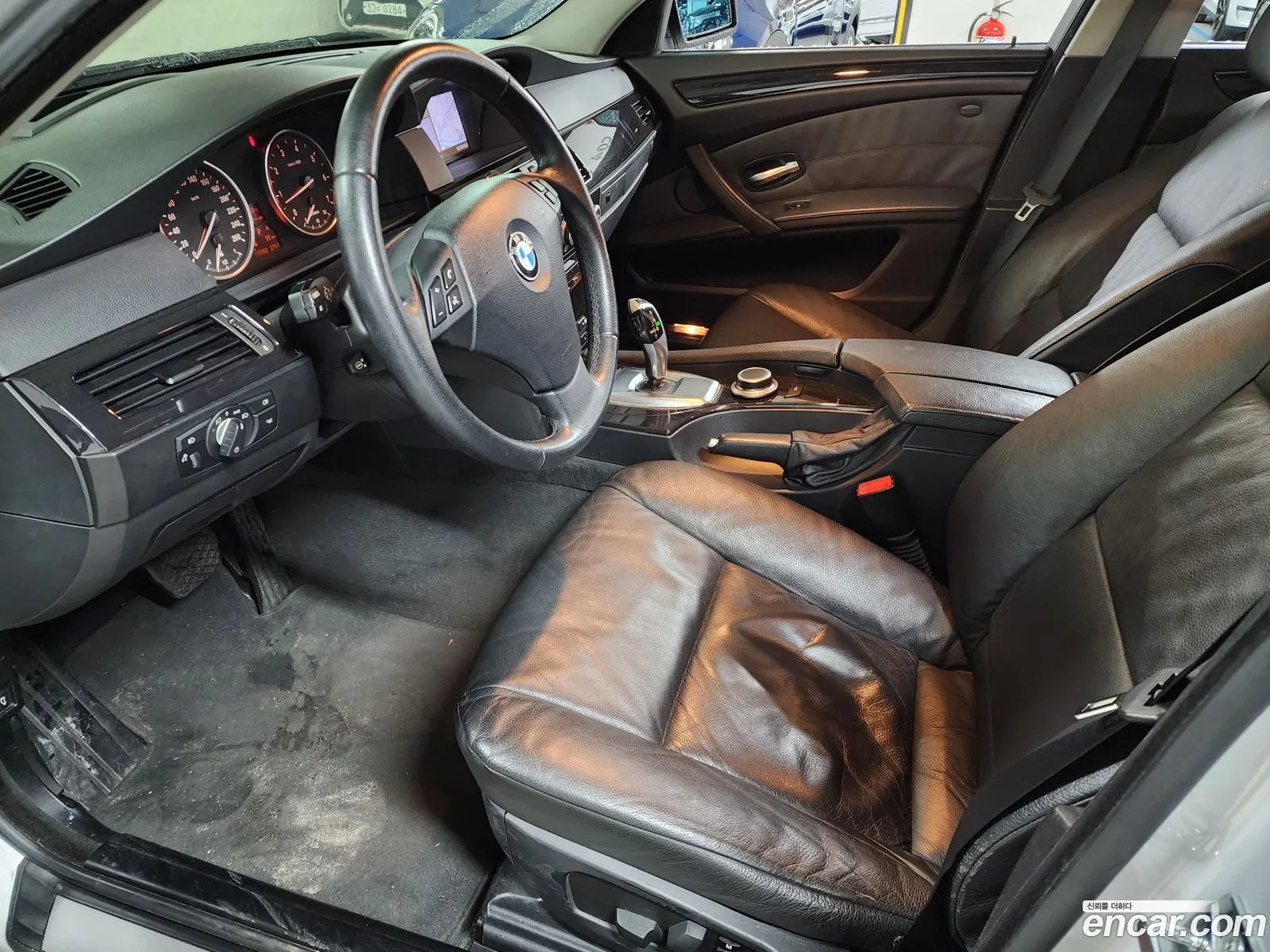 BMW 5 Series 2008 — 12
