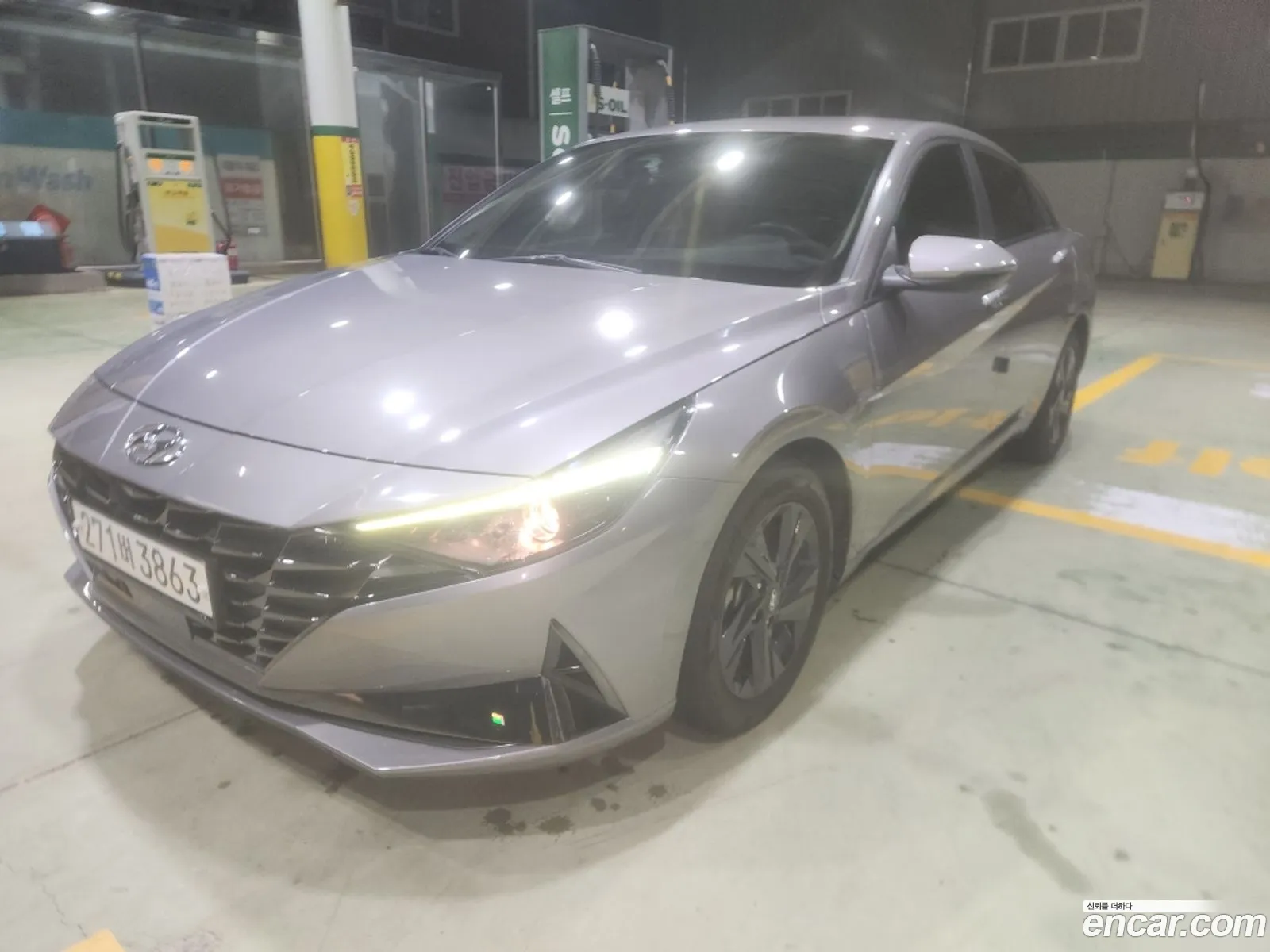 Hyundai Elantra Hybrid 2020 — 17
