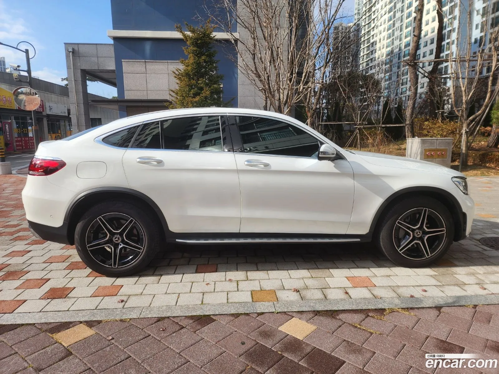 Mercedes-Benz GLC-Class X253 2023 — 13