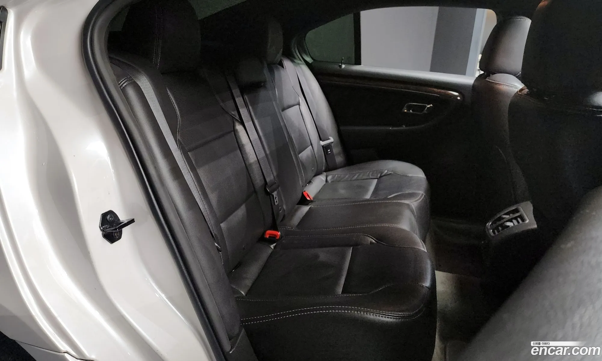 Ford Taurus 2014 1FAHP2F93EG177386 — 10