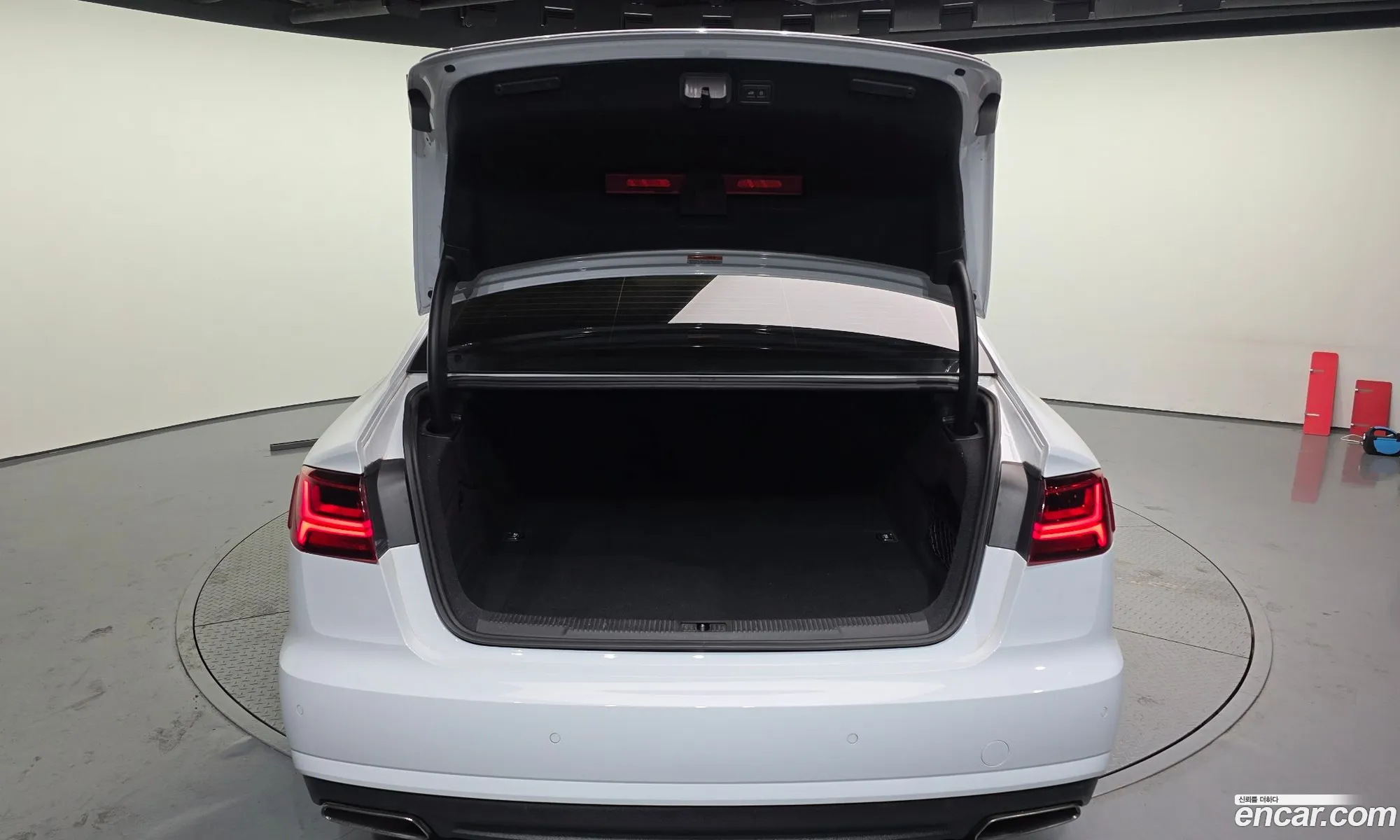Audi A6 2015 WAUZZZ4G0GN049282 — 12
