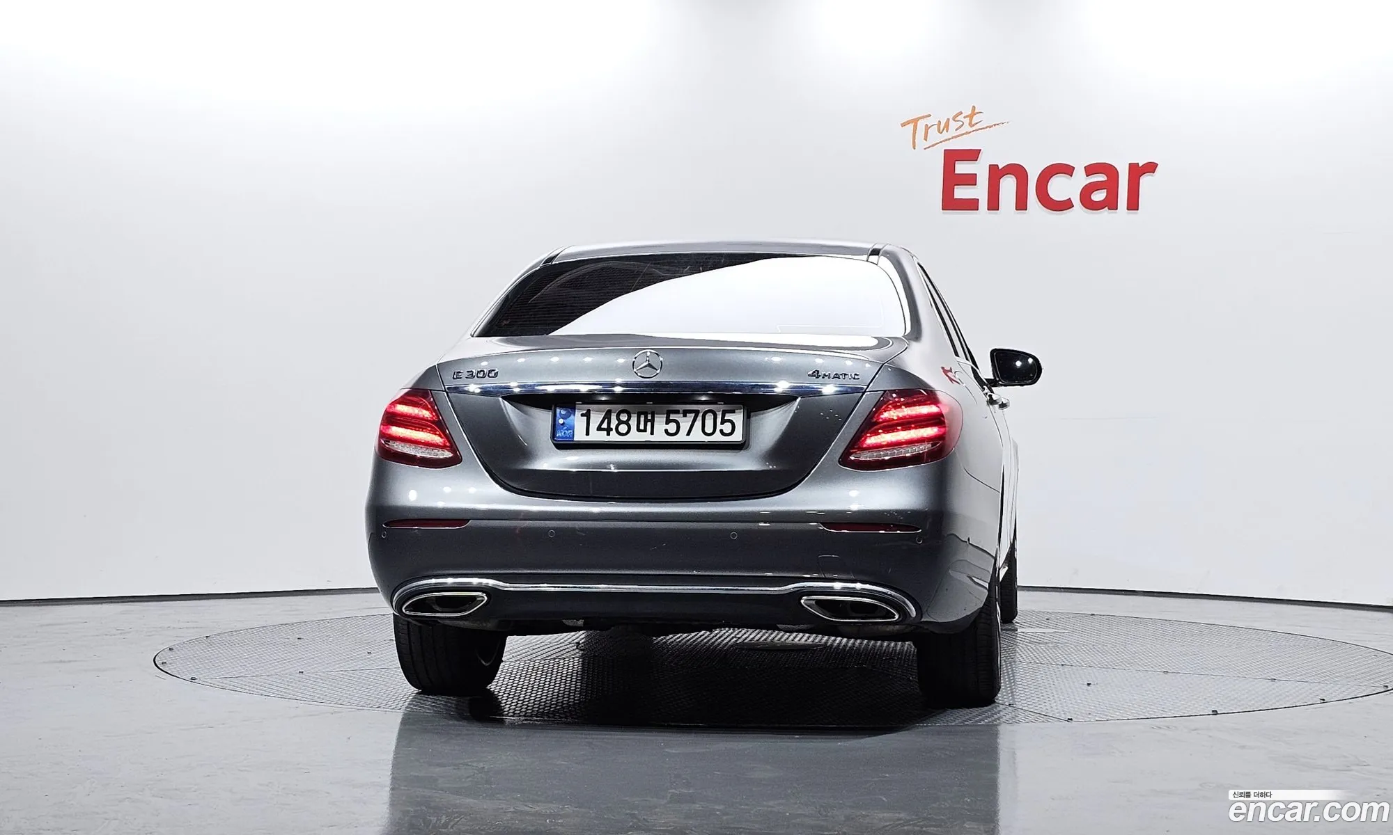 Mercedes-Benz E-Class W213 2018 WDDZF4KB3JA466339 — 9