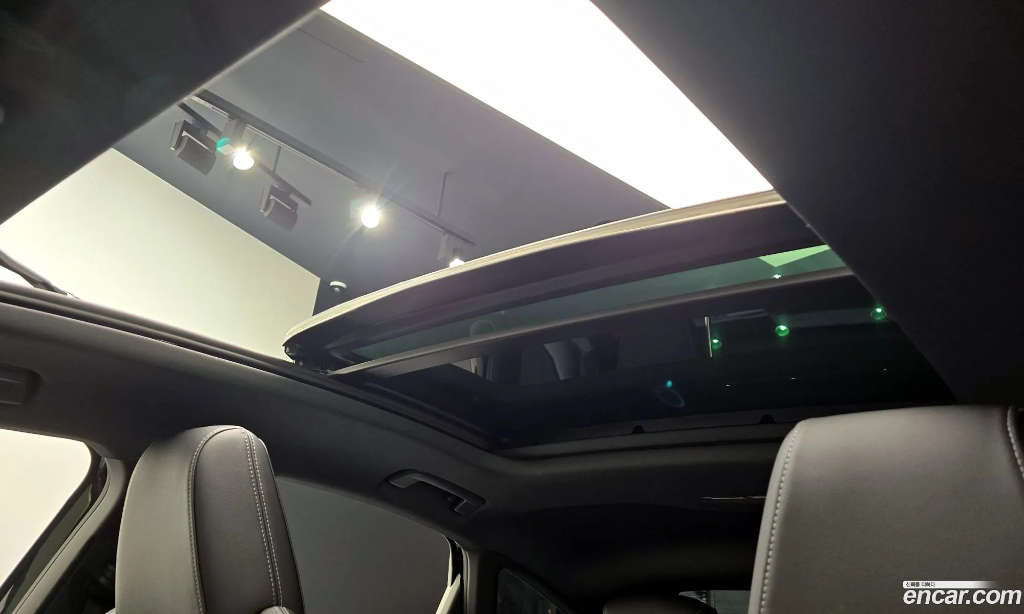 Audi Q4 e-tron 2022 WAUZZZFZ8NP043360 — 6