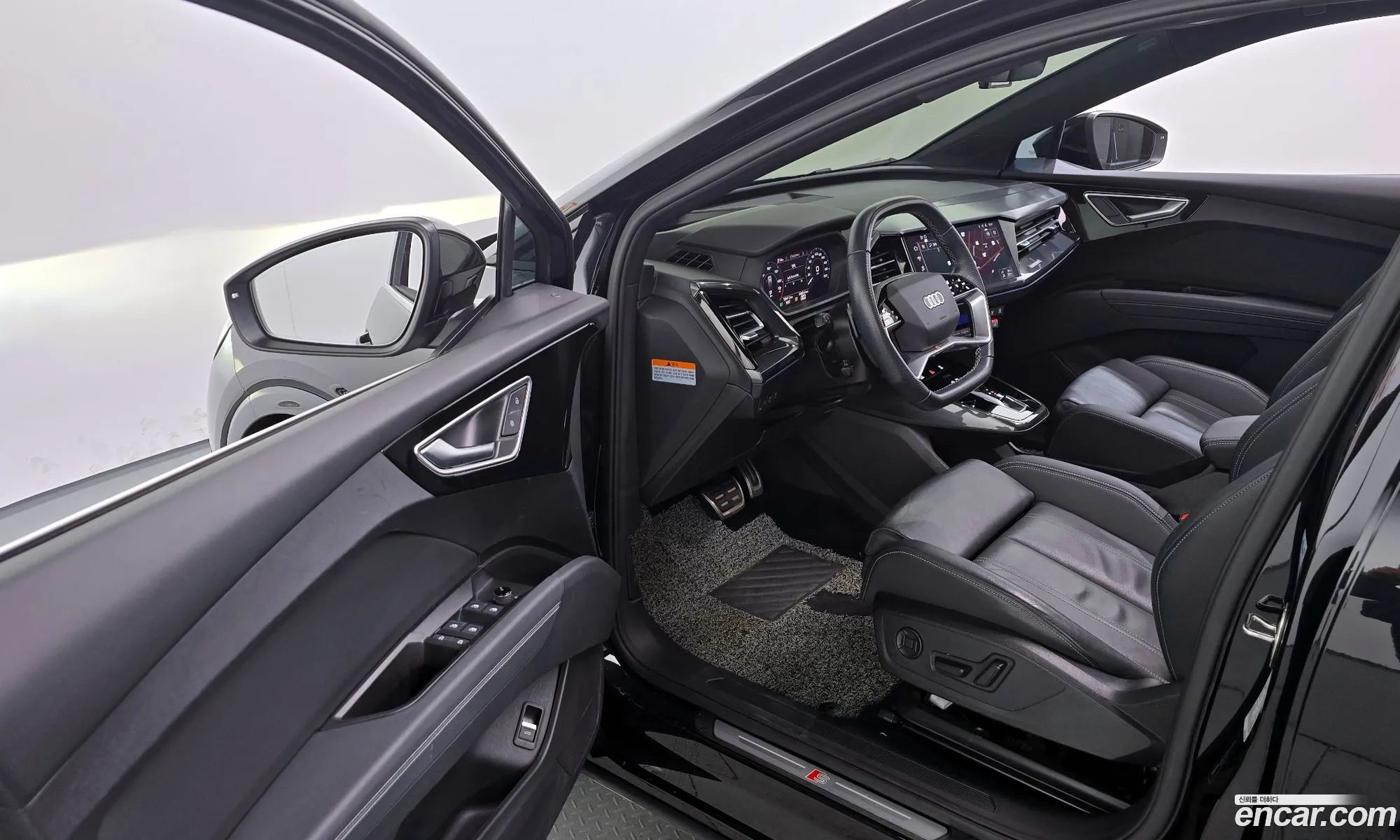 Audi Q4 e-tron 2022 WAUZZZFZ8NP043360 — 8