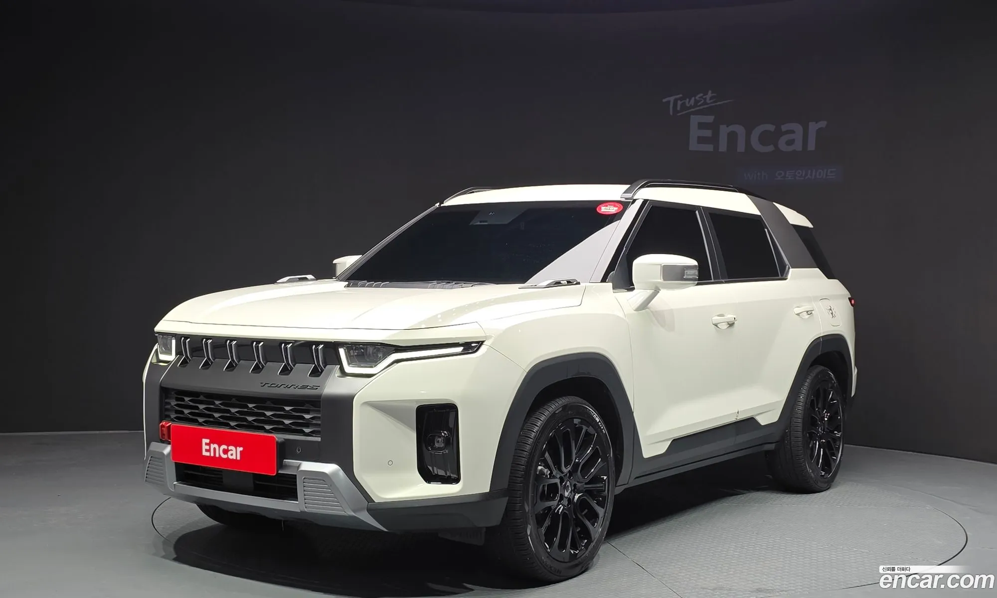 KG Mobility (SsangYong) Torres 2023 — 18