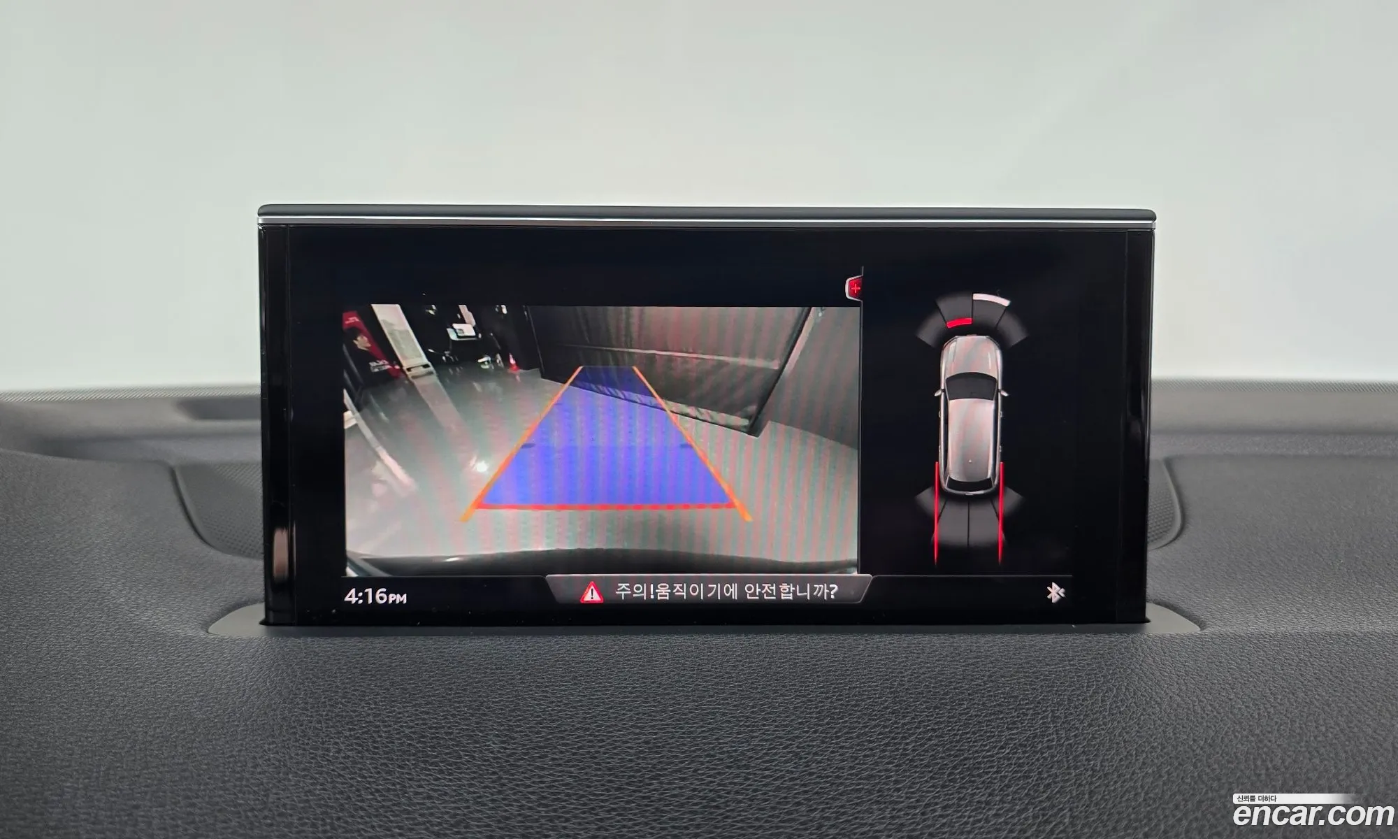 Audi Q7 2019 WAUZZZ4M7KD043676 — 3