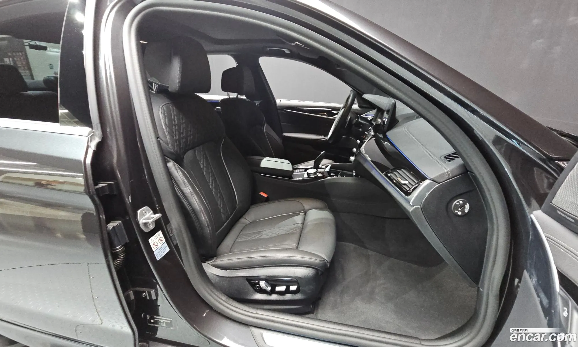 BMW 5 Series 2021 WBA71BH07MWX01923 — 5
