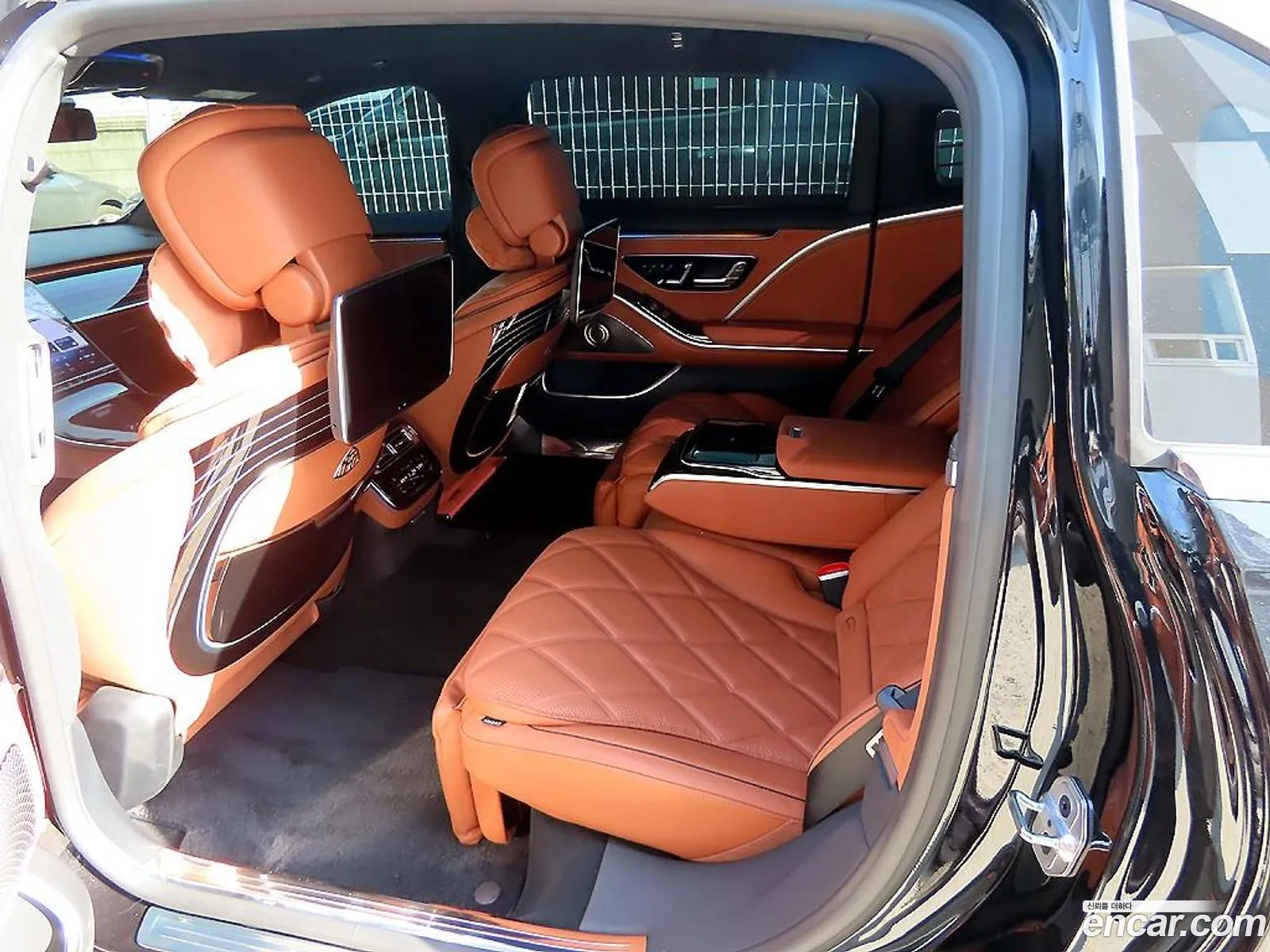 Mercedes-Benz S-Class W223 2024 — 11