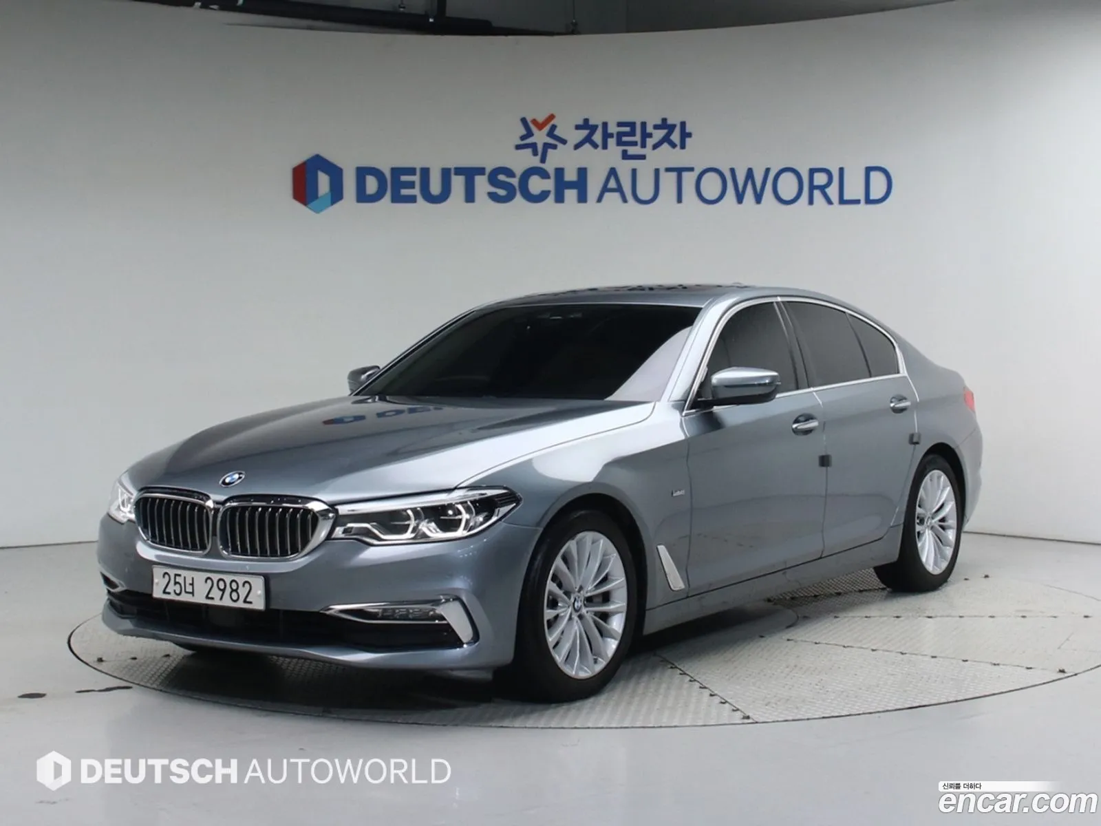 BMW 5 Series 2018 — 19