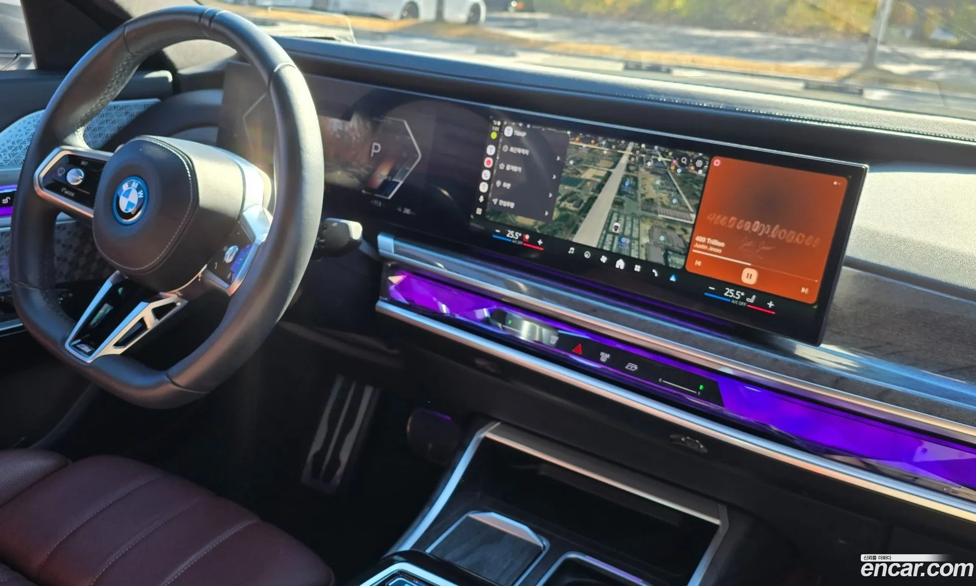 BMW i7 2023 — 17