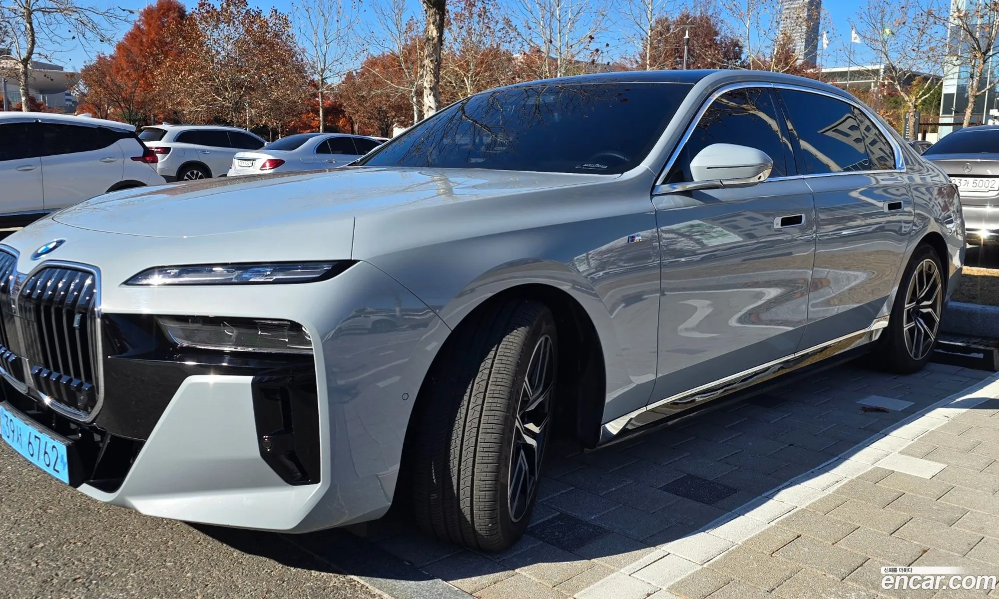 BMW i7 2023 — 7