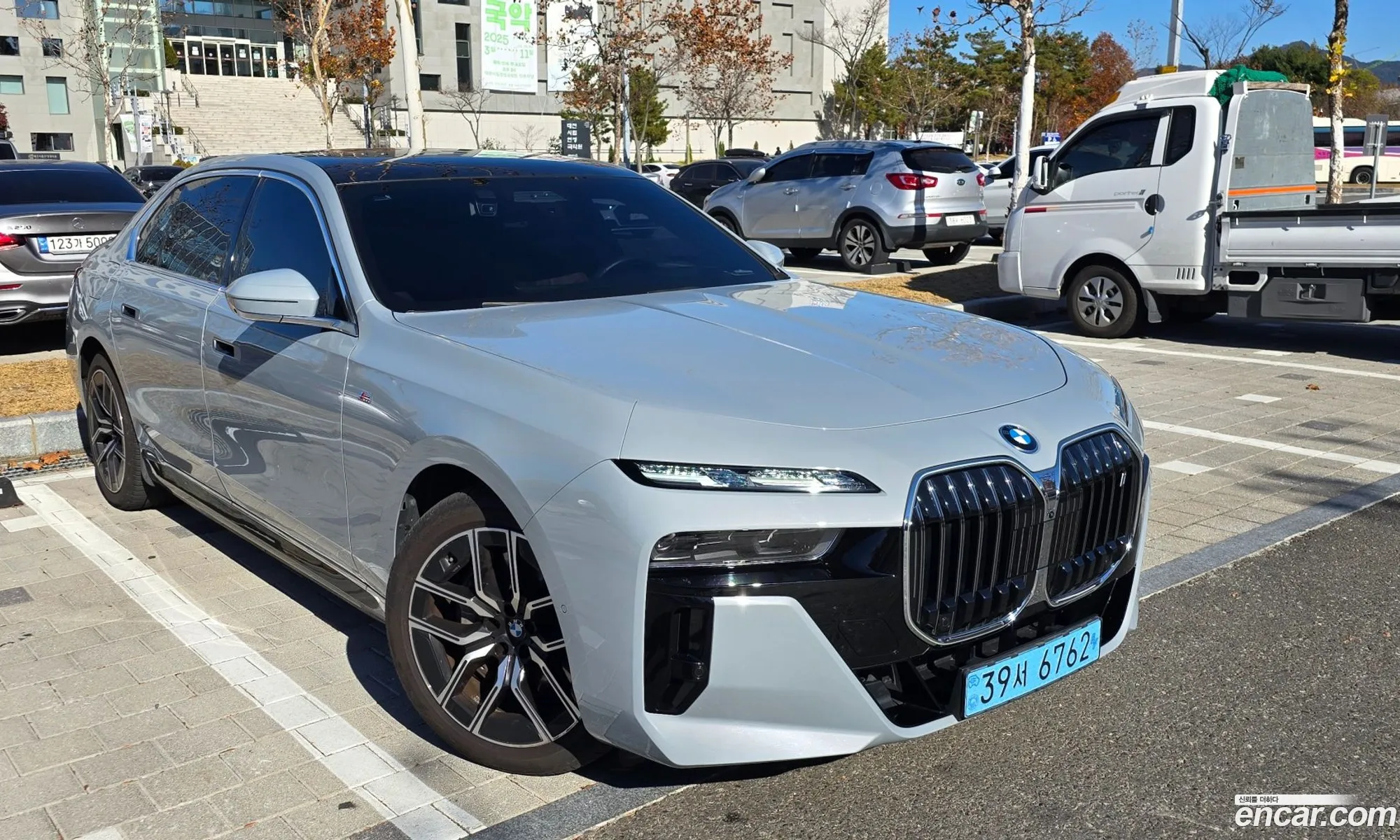 BMW i7 2023 — 10