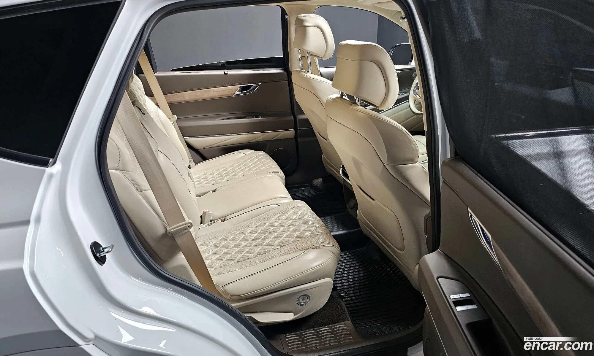 Genesis GV80 2022 — 19