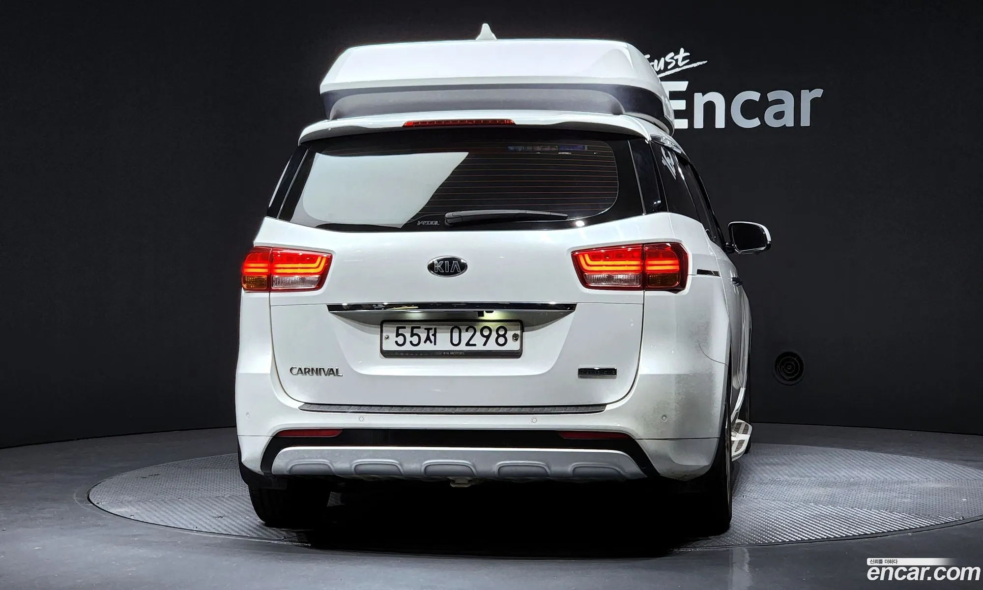 Kia Carnival 2016 — 10