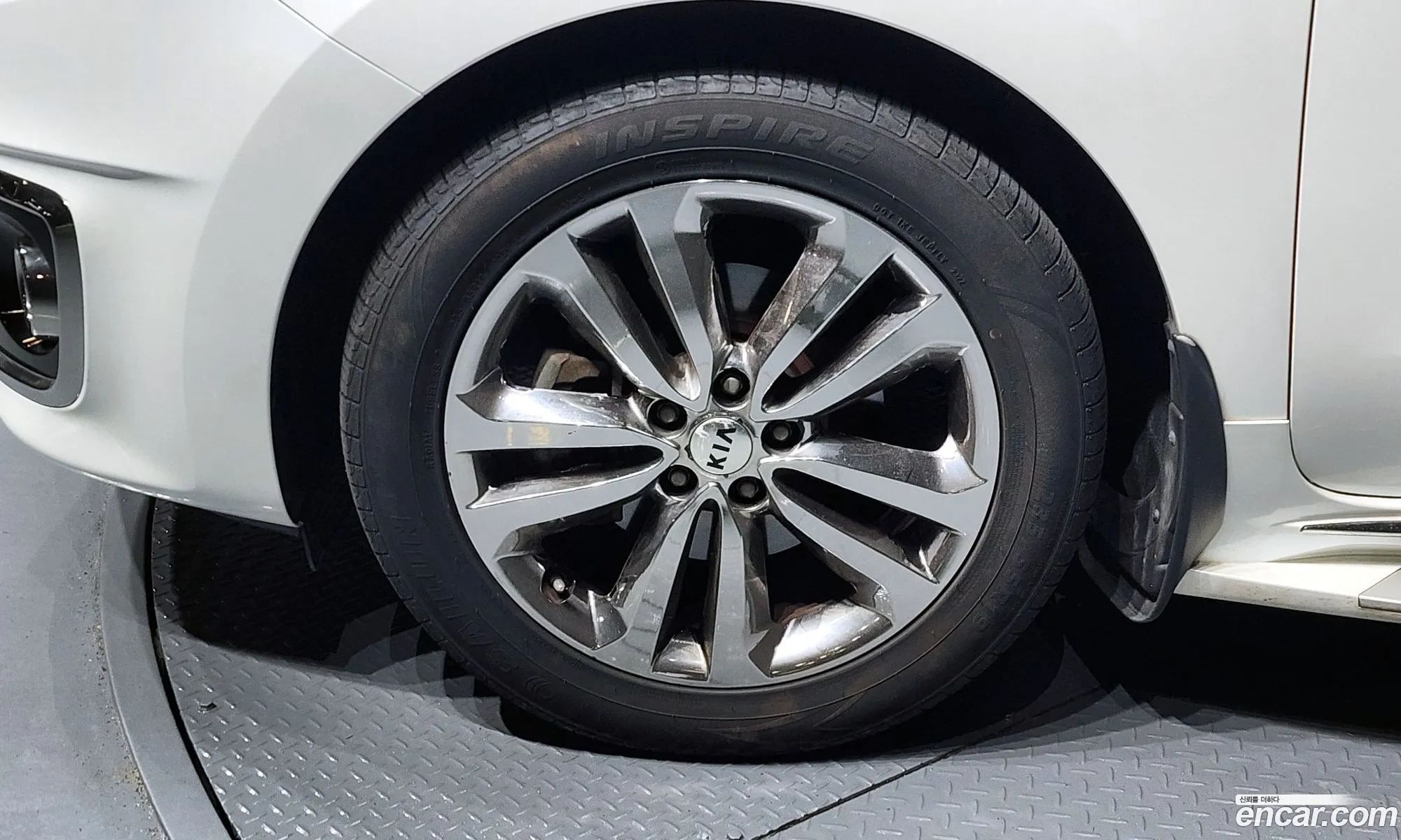 Kia Carnival 2016 — 3
