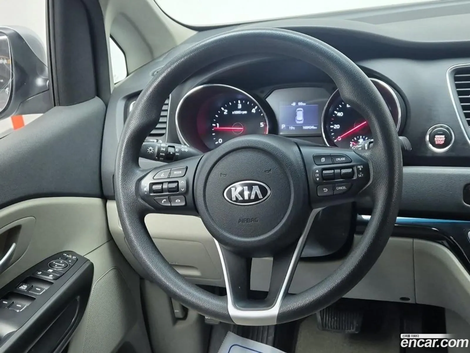 Kia Carnival 2018 — 4