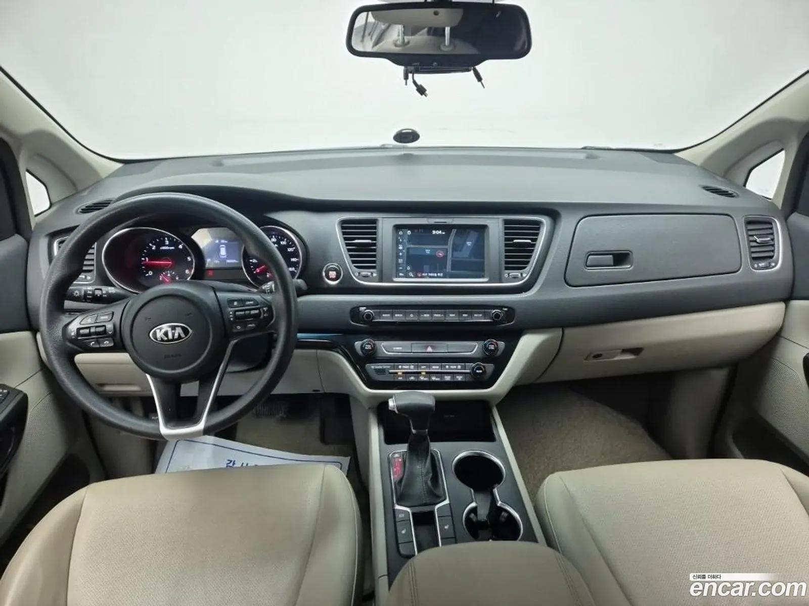 Kia Carnival 2018 — 12
