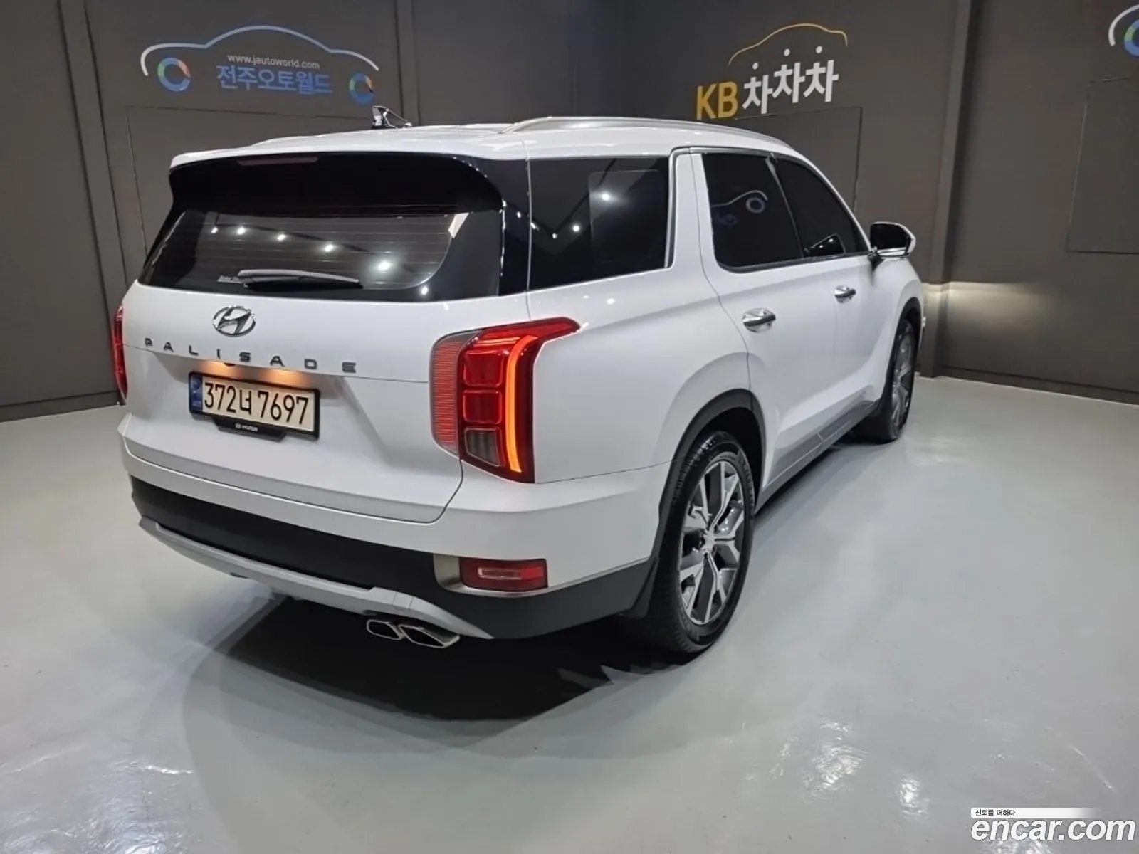 Hyundai Palisade 2022 — 18