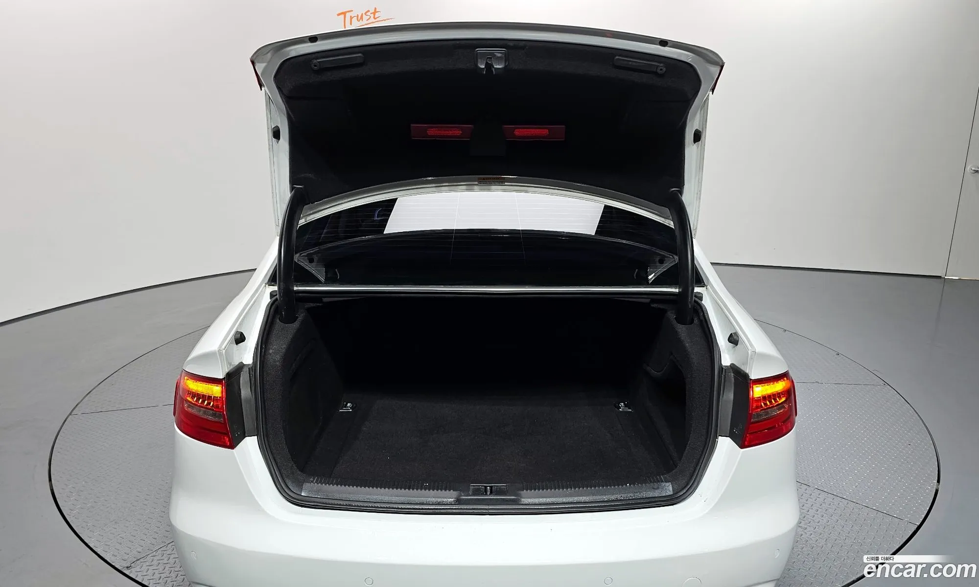 Audi A4 2014 WAUZZZ8KXEA092322 — 16