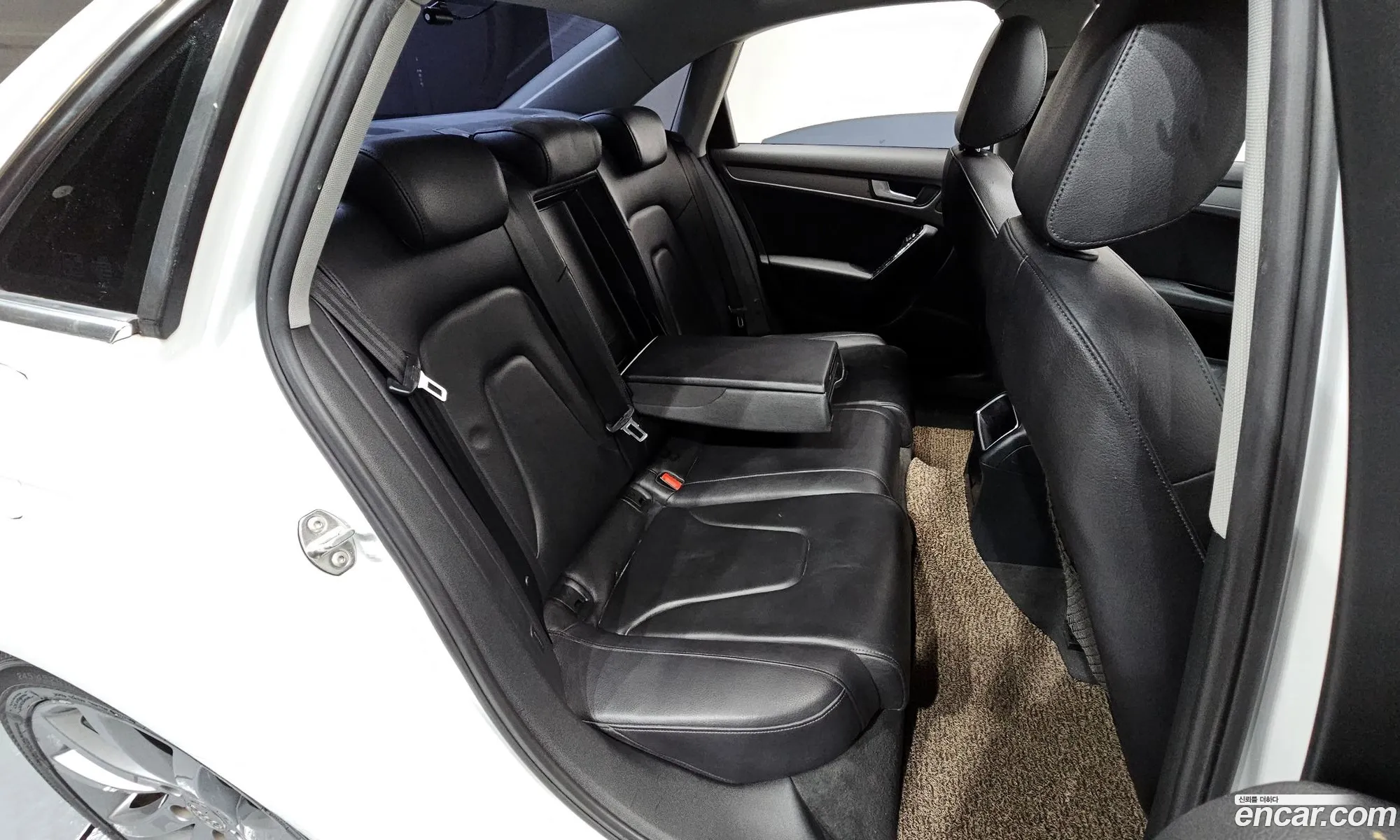 Audi A4 2014 WAUZZZ8KXEA092322 — 5