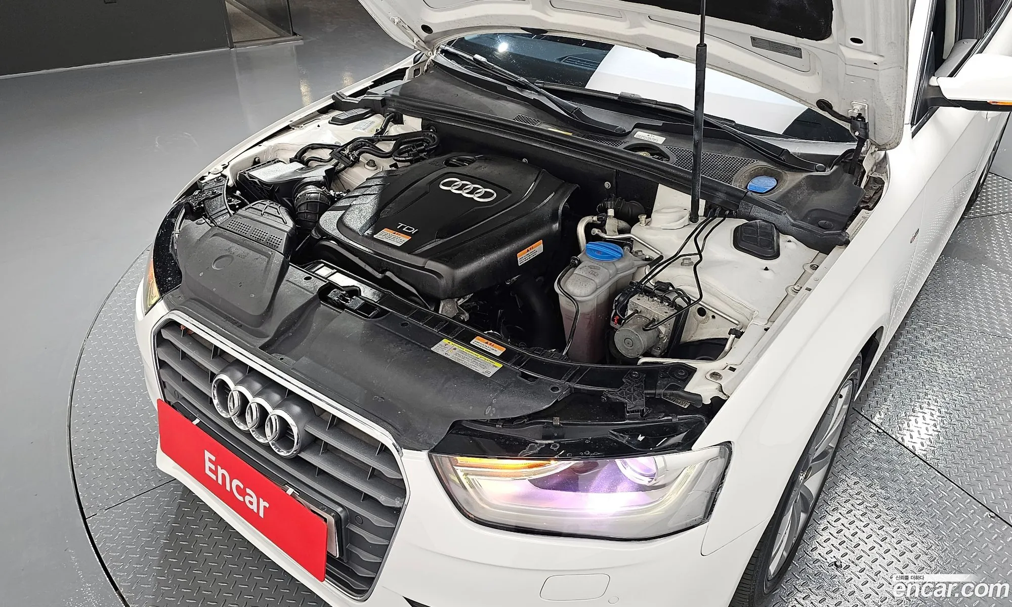 Audi A4 2014 WAUZZZ8KXEA092322 — 11