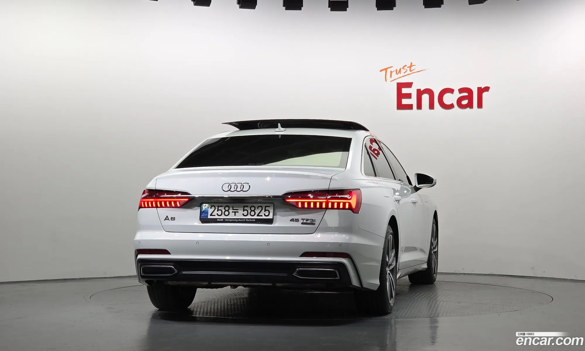 Audi A6 2022 — 2