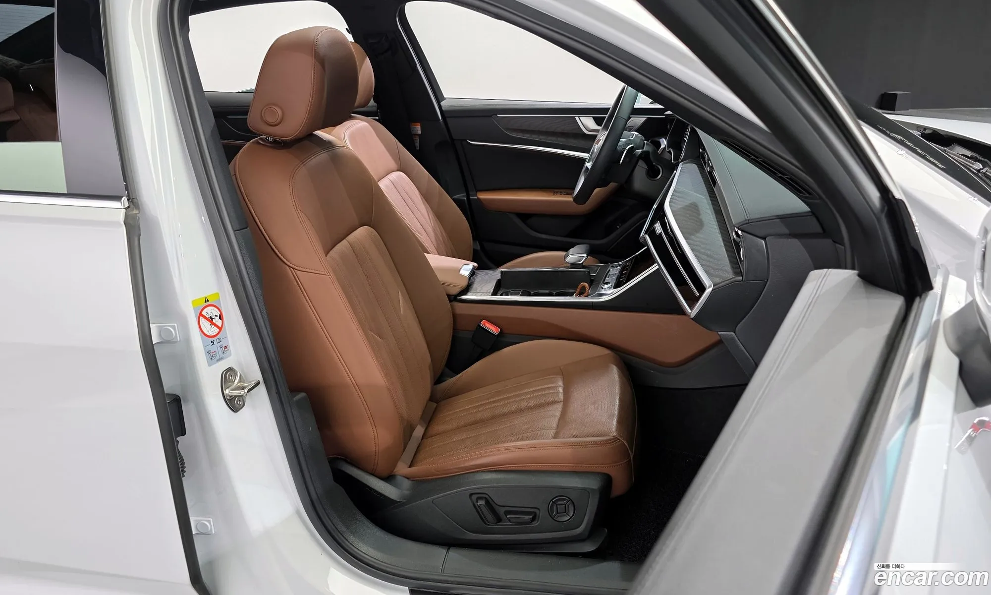 Audi A6 2022 — 13