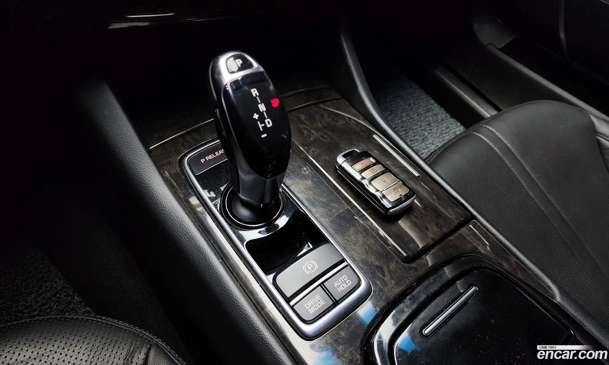 Kia K9 2017 — 3