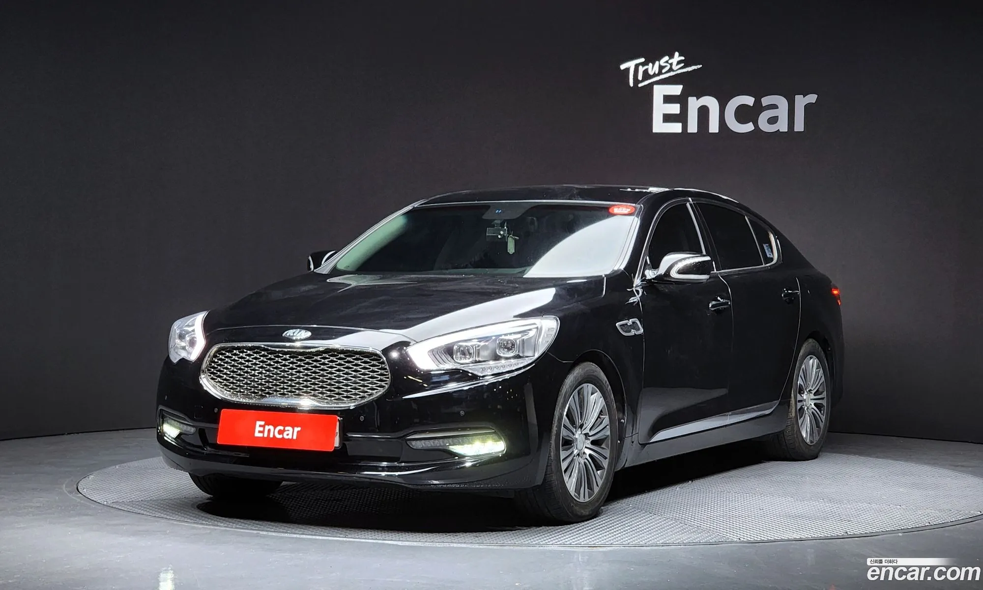 Kia K9 2017 — 17