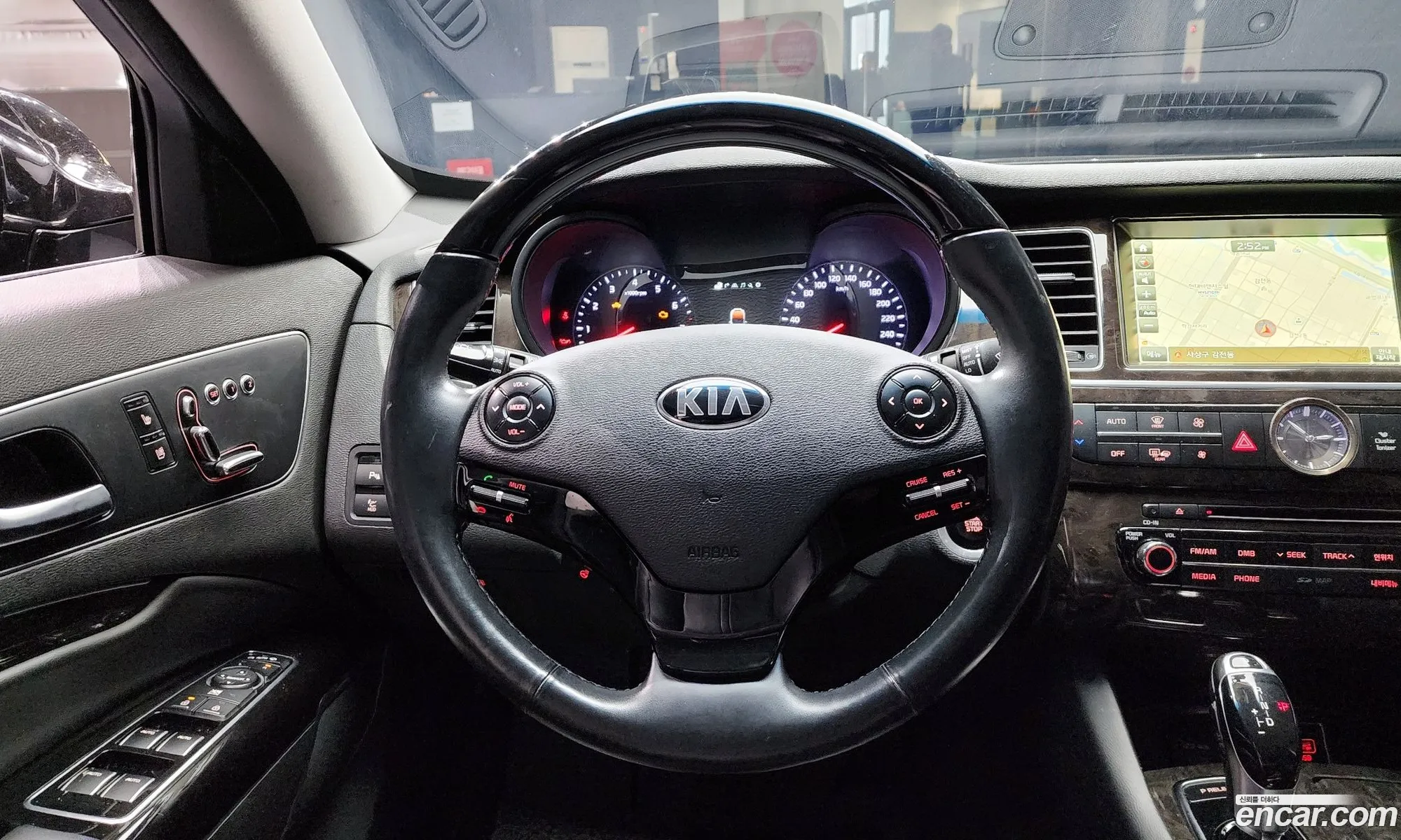 Kia K9 2017 — 18
