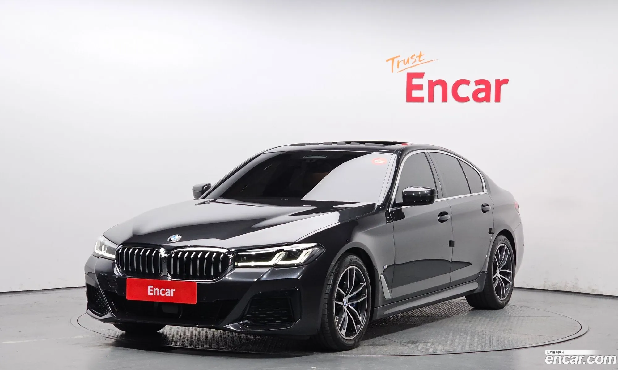 BMW 5 Series 2021 — 10