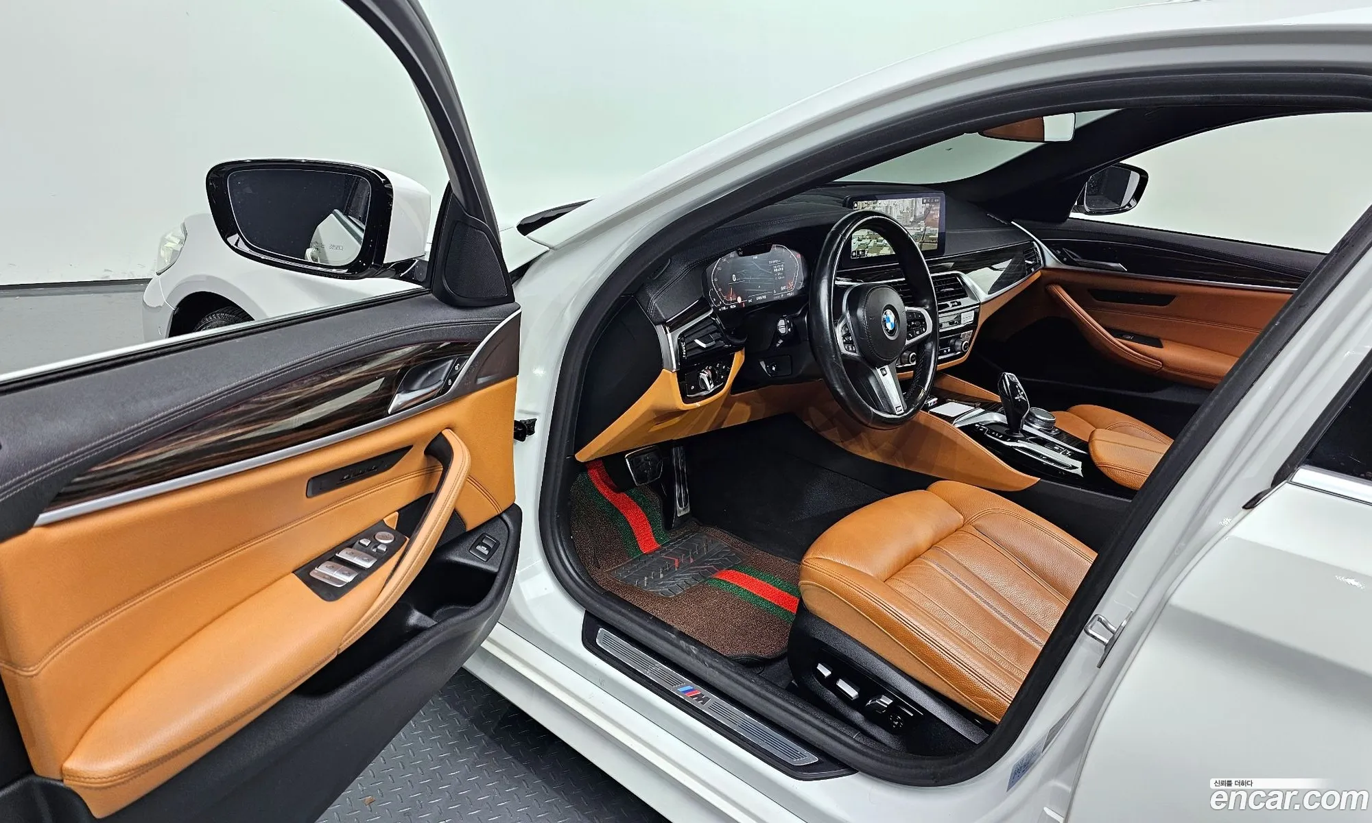 BMW 5 Series 2021 — 11