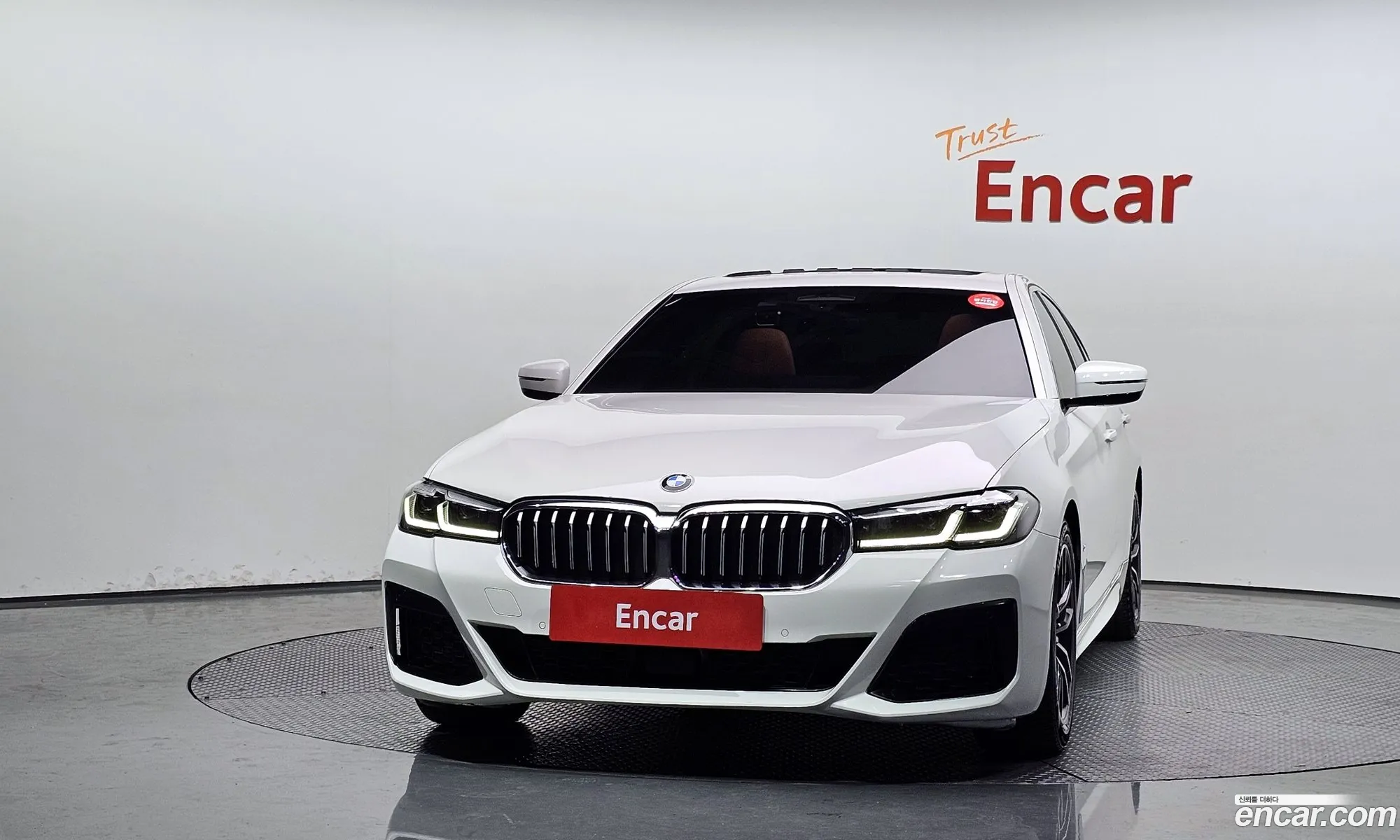 BMW 5 Series 2021 — 14