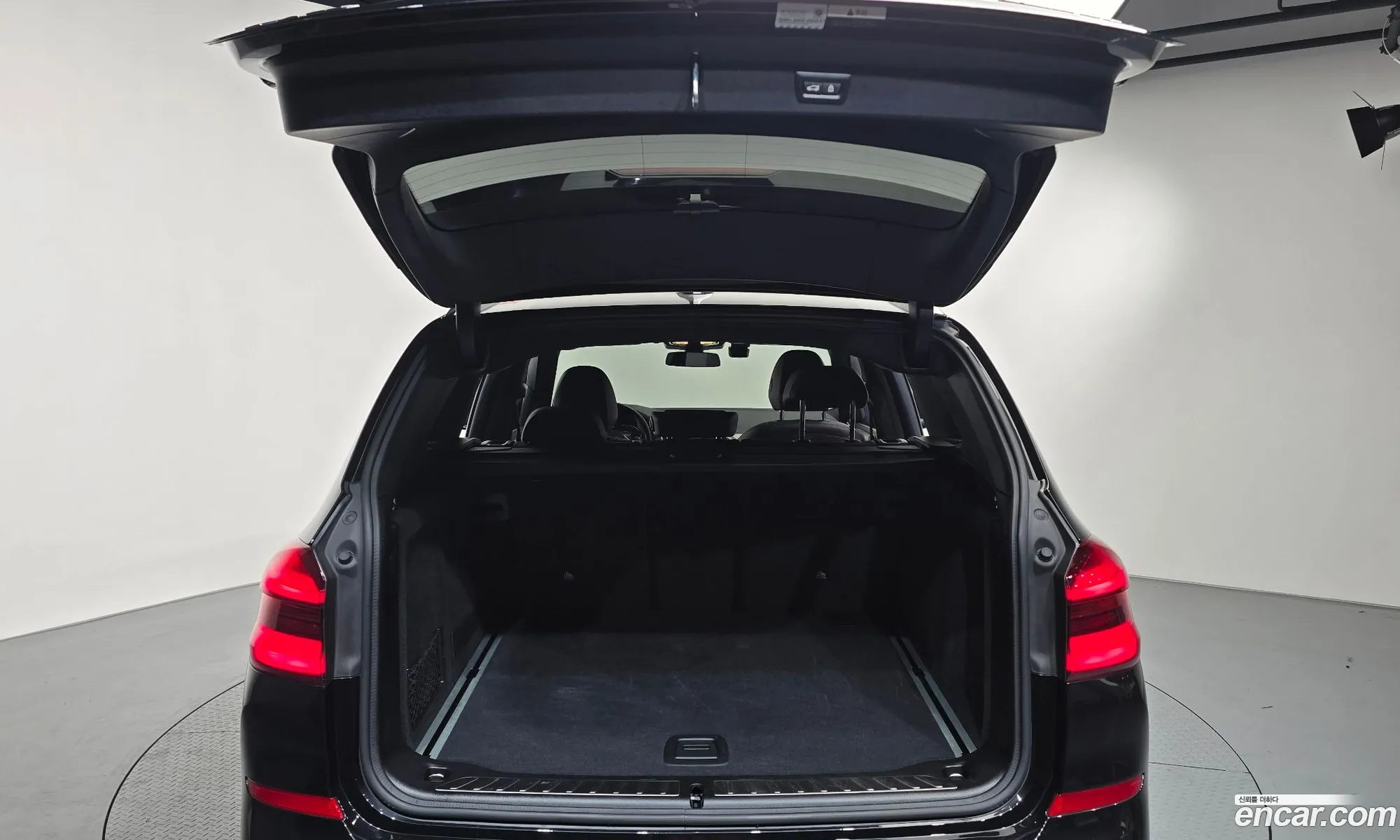 BMW X3 2021 WBA51BG02M9F11537 — 18