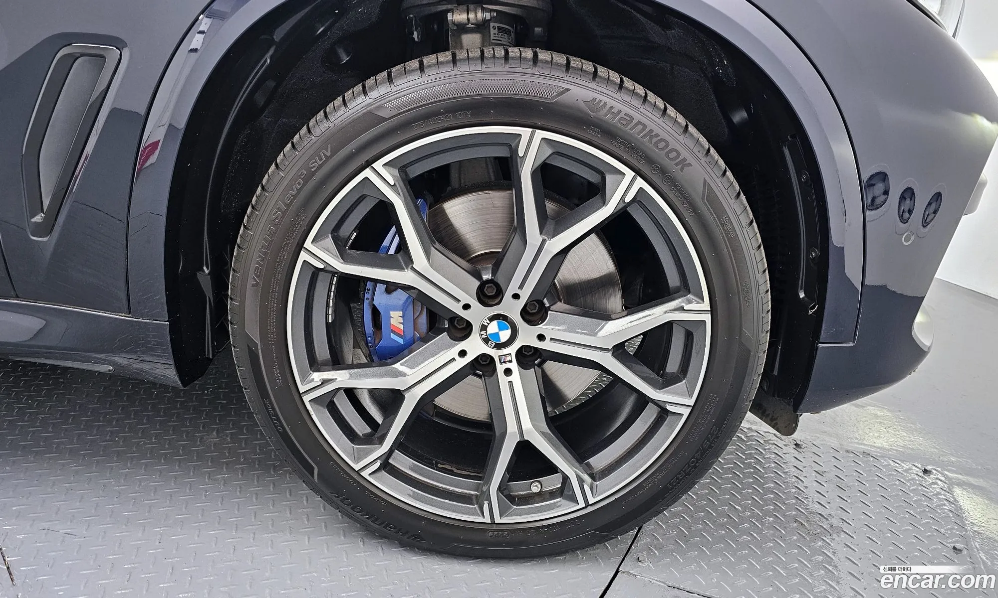 BMW X5 2021 — 10